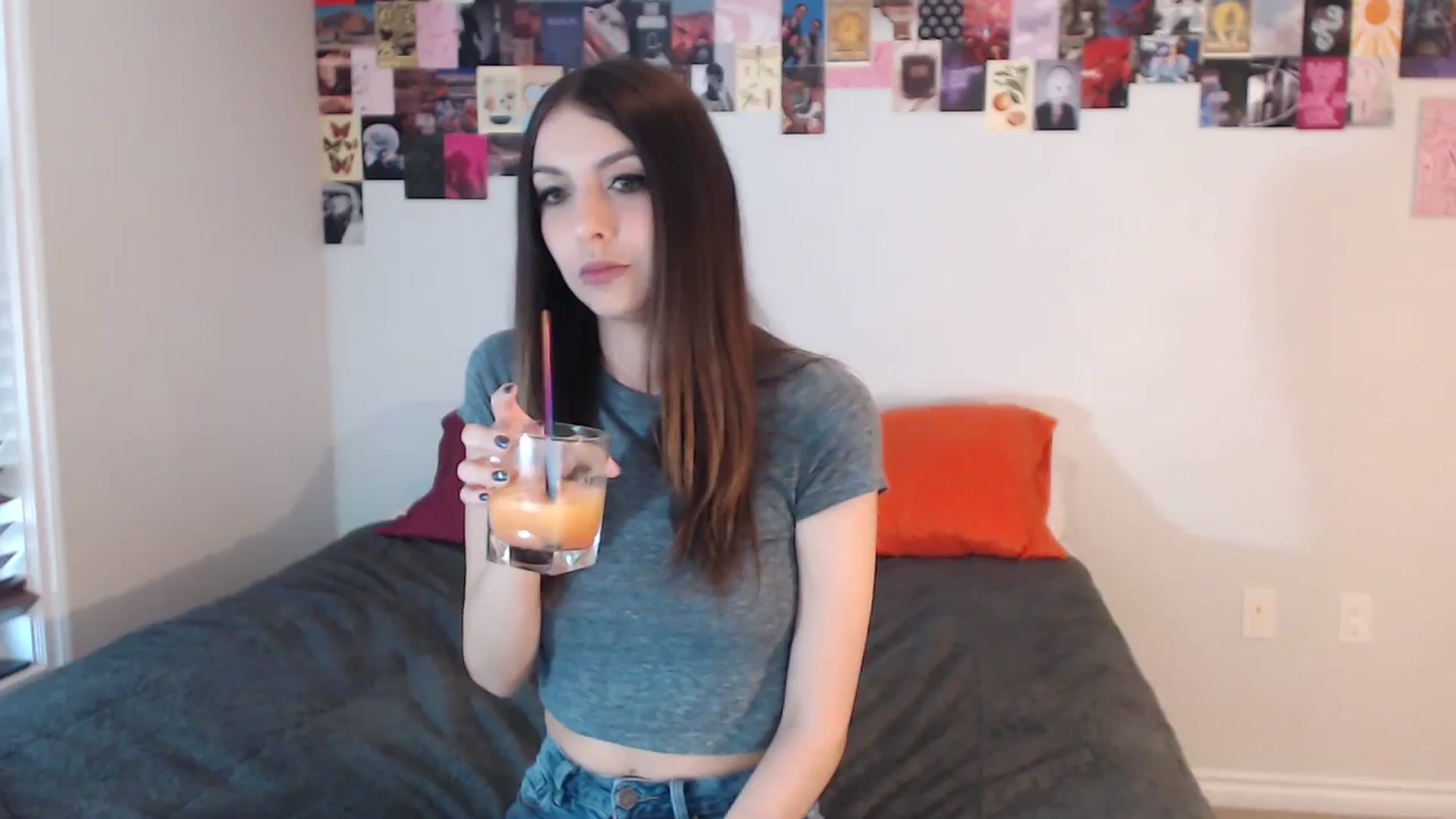 Gallery image thumbnail from ChloeNightxo's myfreecams stream on, 09/01/2023, 24:01 image 3 of 20