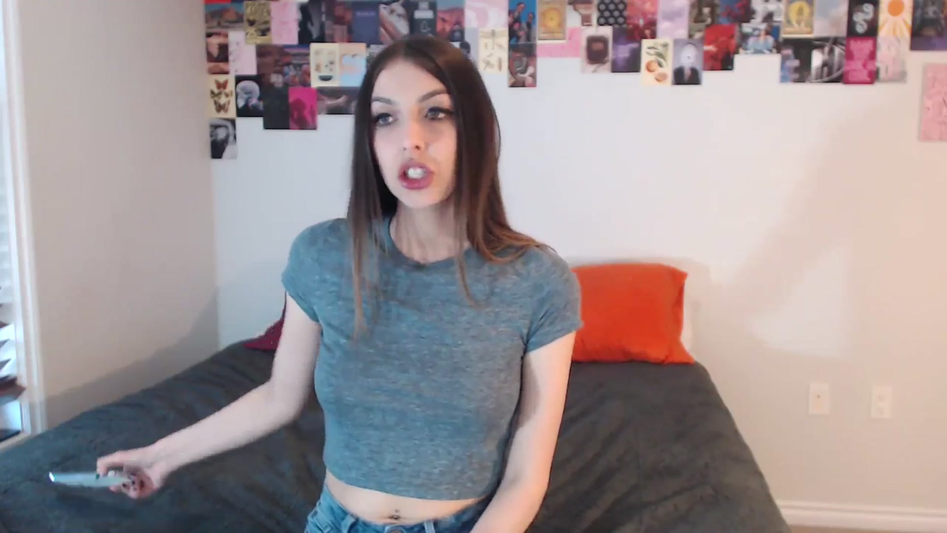 Gallery image thumbnail from ChloeNightxo's myfreecams stream on, 09/01/2023, 24:01 image 11 of 20