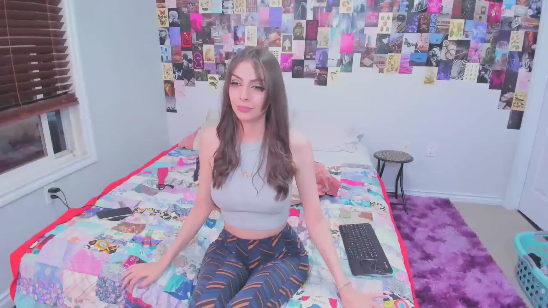 Gallery image thumbnail from ChloeNightxo's myfreecams stream on, 01/29/2025, 03:51 image 11 of 20