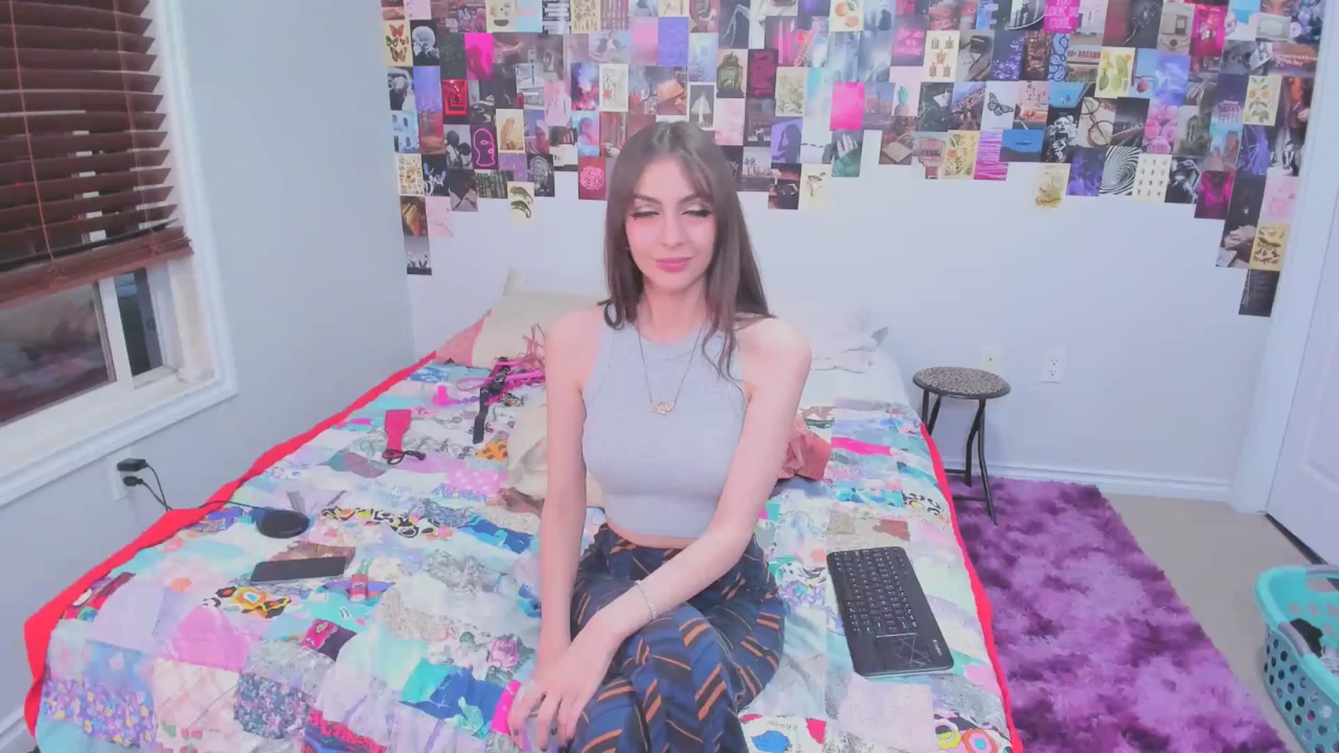 Gallery image thumbnail from ChloeNightxo's myfreecams stream on, 01/29/2025, 03:51 image 10 of 20