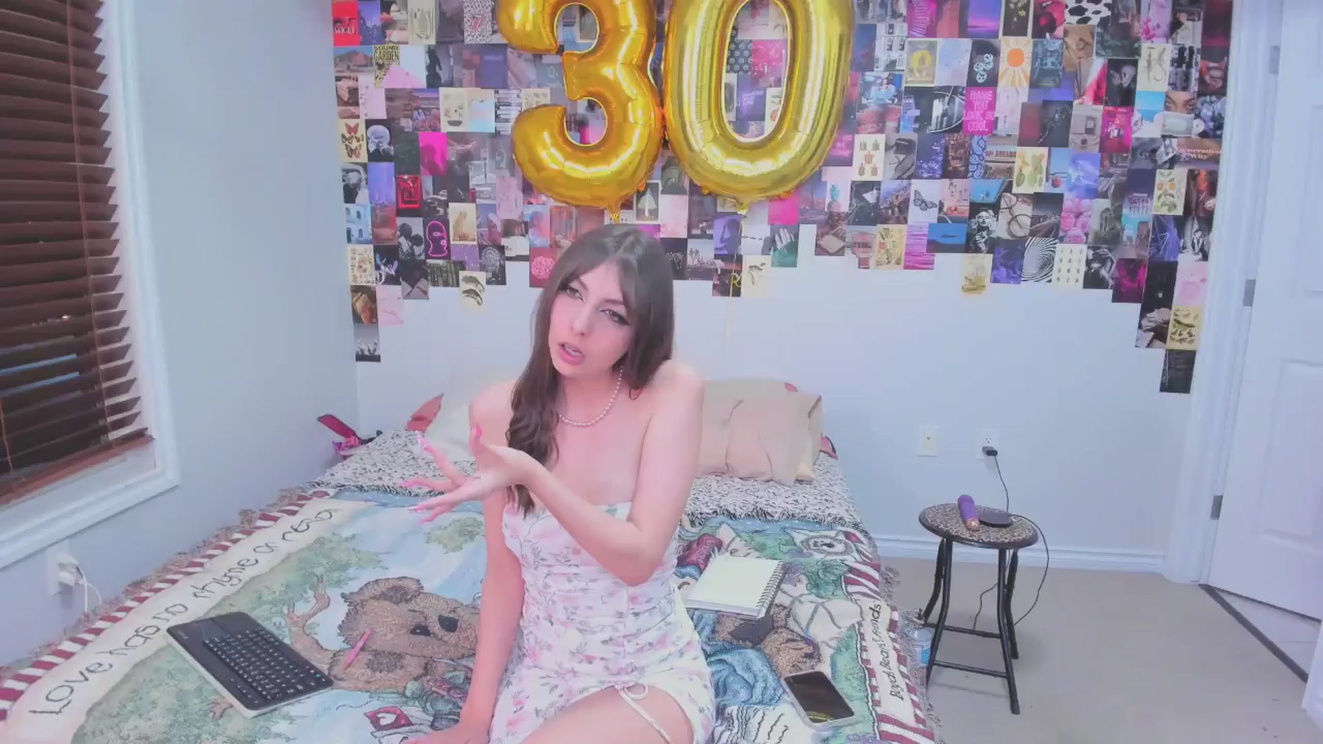 Gallery image thumbnail from ChloeNightxo's myfreecams stream on, 02/10/2025, 06:38 image 7 of 20