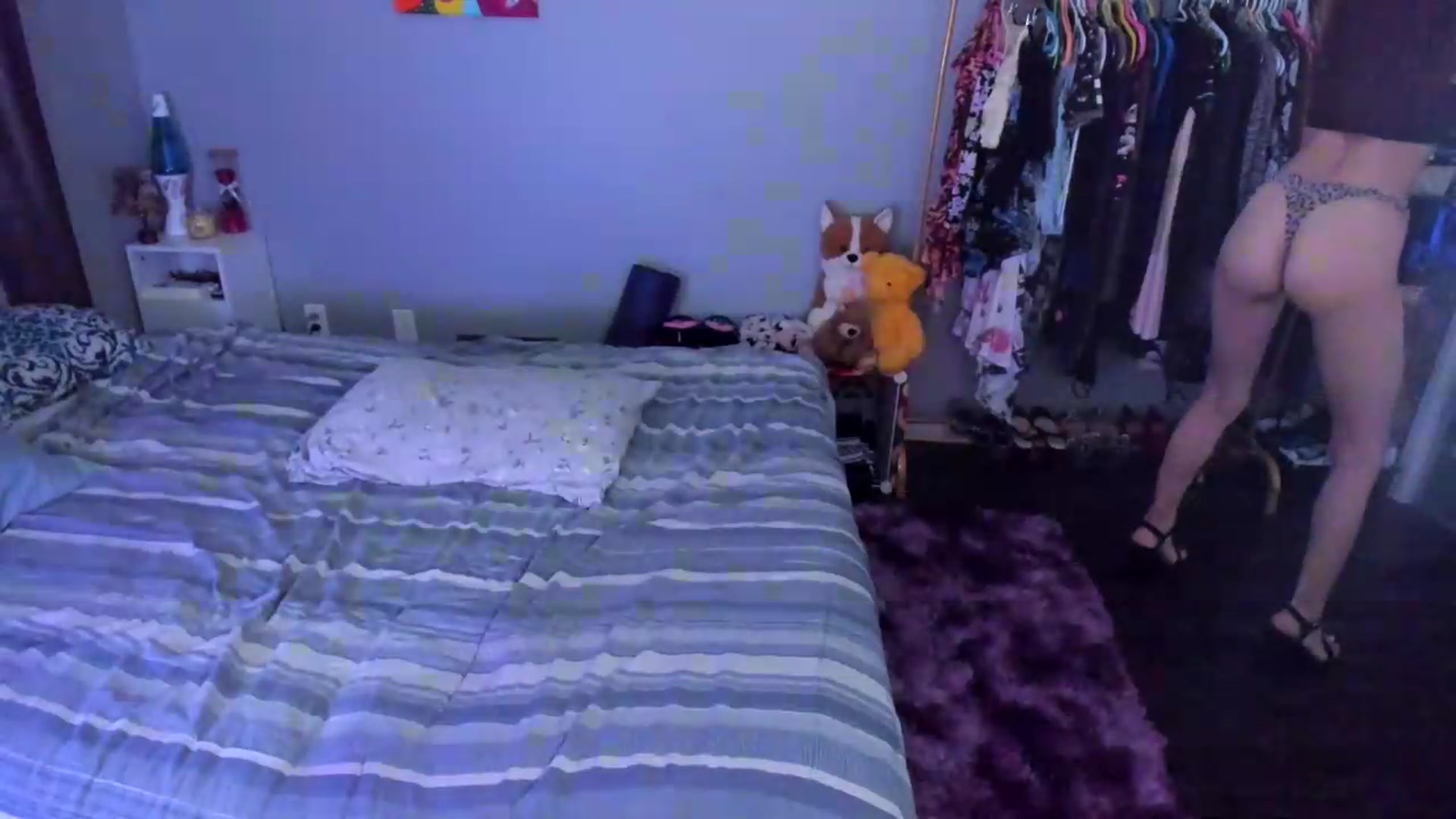 Gallery image thumbnail from ChloeNightxo's myfreecams stream on, 07/10/2026, 11:23 image 17 of 20