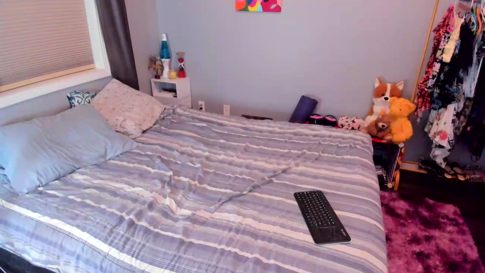 Gallery image thumbnail from ChloeNightxo's myfreecams stream on, 07/10/2026, 11:23 image 2 of 20