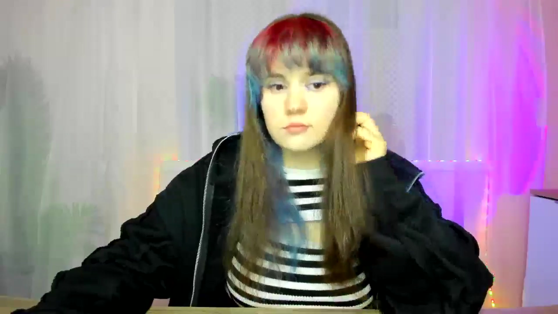 Gallery image thumbnail from ChloeQueen's myfreecams stream on, 02/16/2025, 10:00 image 11 of 20