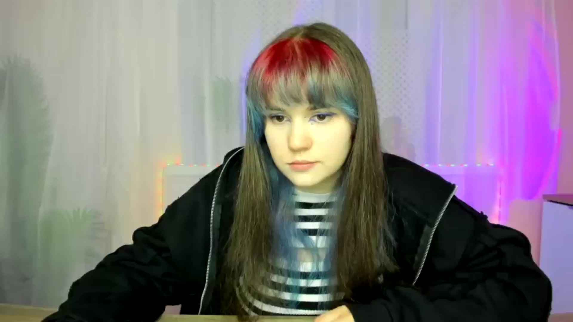 Gallery image thumbnail from ChloeQueen's myfreecams stream on, 02/16/2025, 10:13 image 19 of 20