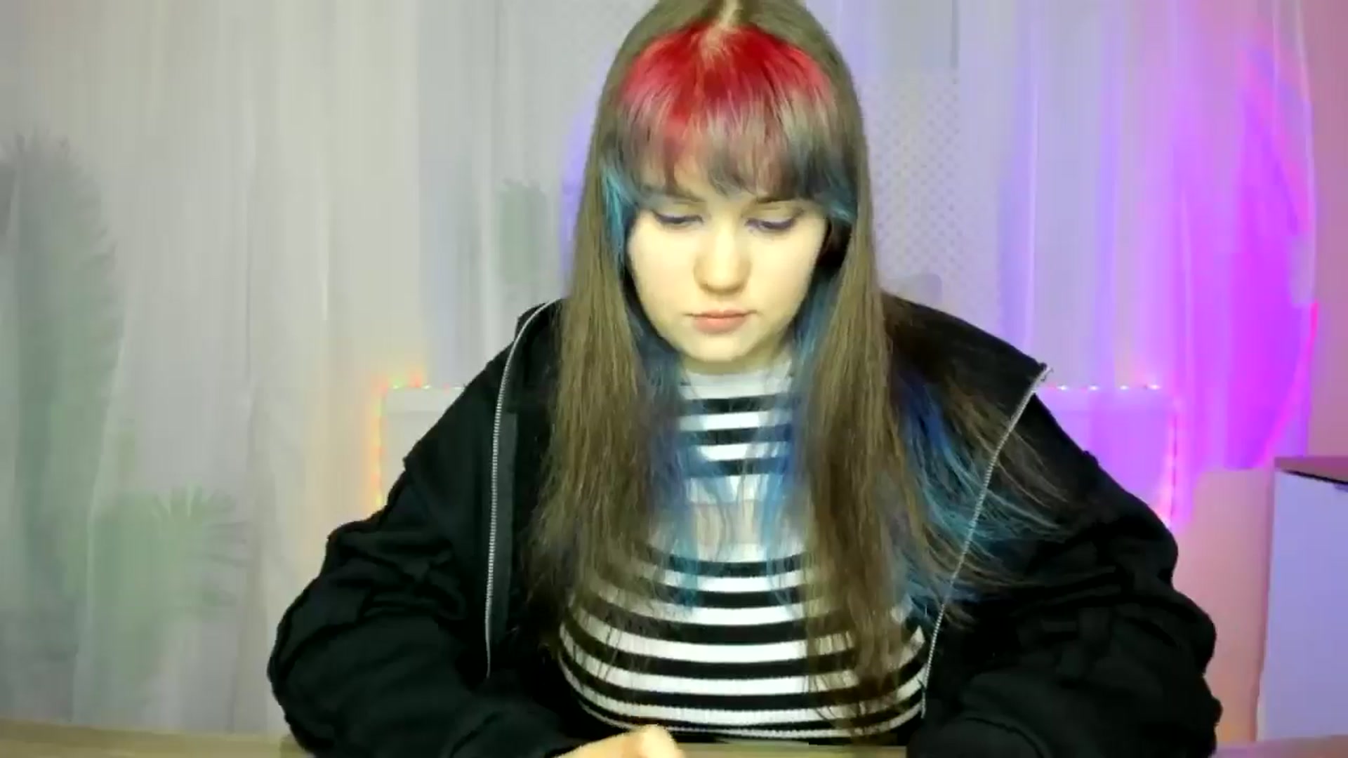 Gallery image thumbnail from ChloeQueen's myfreecams stream on, 02/16/2025, 10:57 image 4 of 20