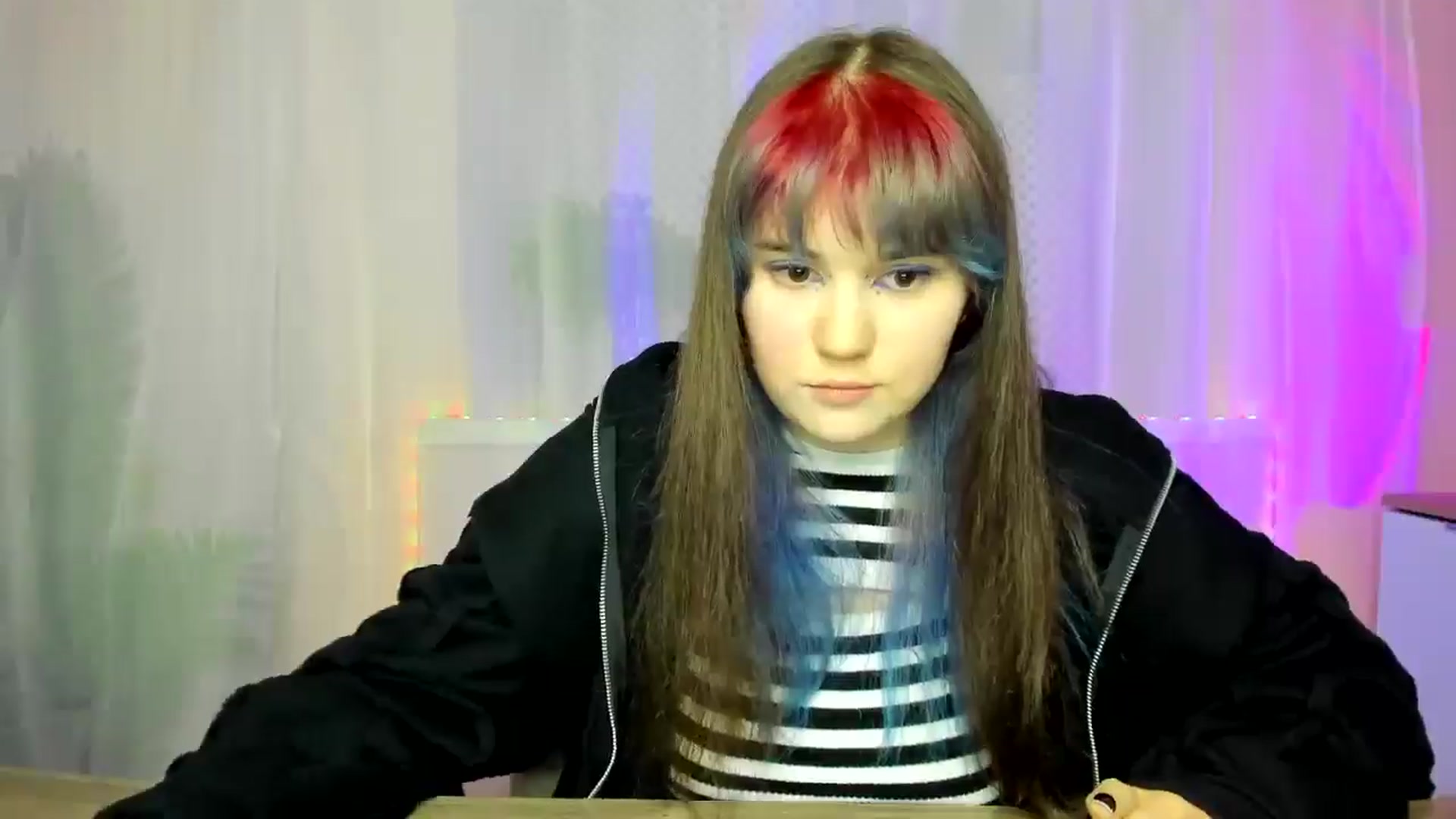 Gallery image thumbnail from ChloeQueen's myfreecams stream on, 02/16/2025, 11:41 image 19 of 20