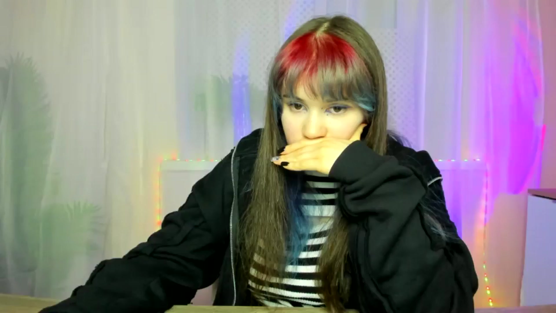 Gallery image thumbnail from ChloeQueen's myfreecams stream on, 02/16/2025, 11:41 image 13 of 20
