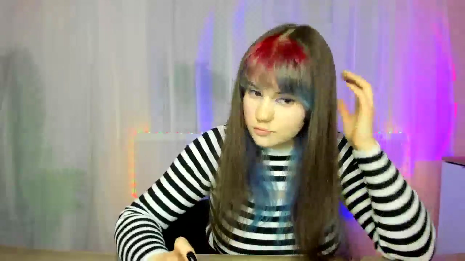 Gallery image thumbnail from ChloeQueen's myfreecams stream on, 02/16/2025, 12:25 image 11 of 20
