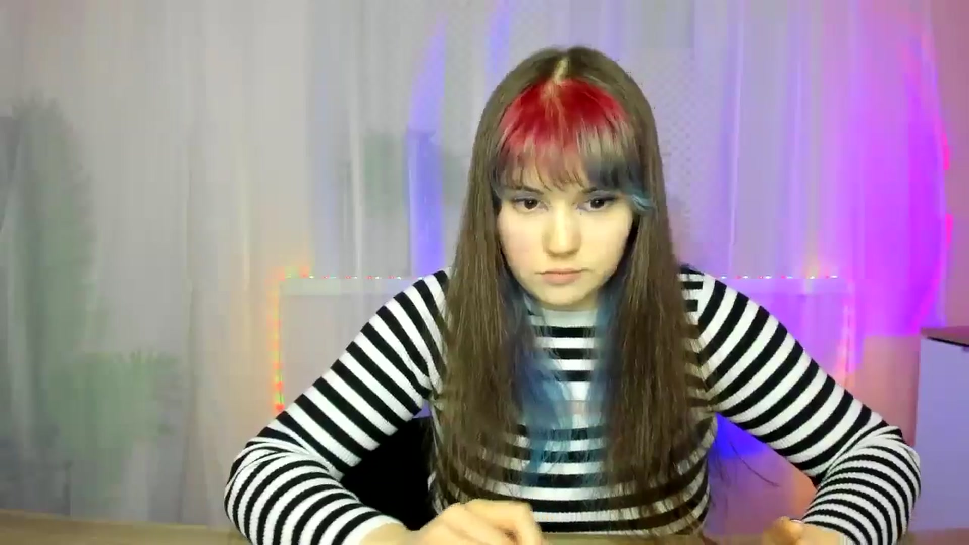 Gallery image thumbnail from ChloeQueen's myfreecams stream on, 02/16/2025, 12:25 image 13 of 20