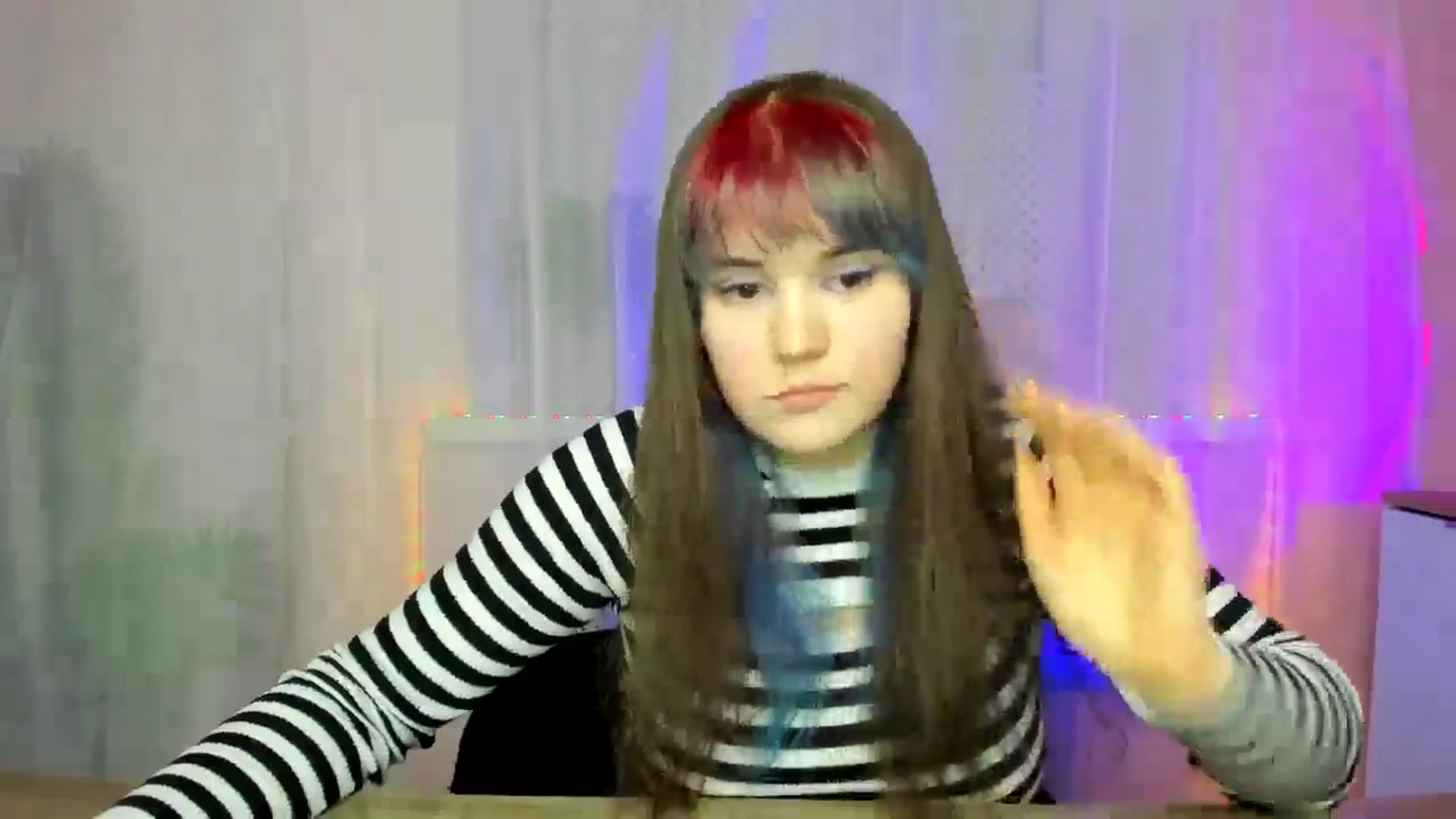 Gallery image thumbnail from ChloeQueen's myfreecams stream on, 02/16/2025, 12:25 image 9 of 20