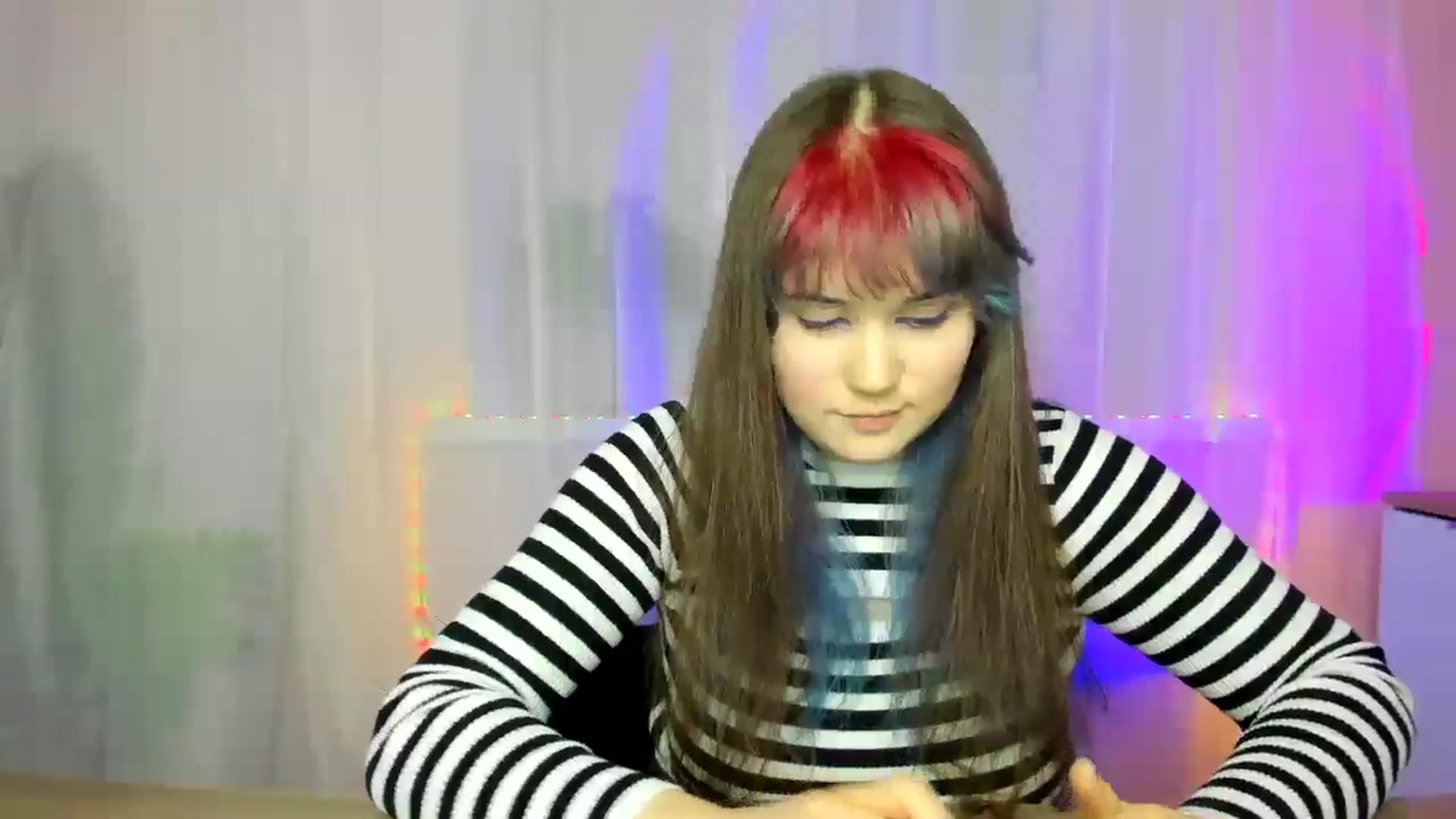 Gallery image thumbnail from ChloeQueen's myfreecams stream on, 02/16/2025, 12:25 image 15 of 20