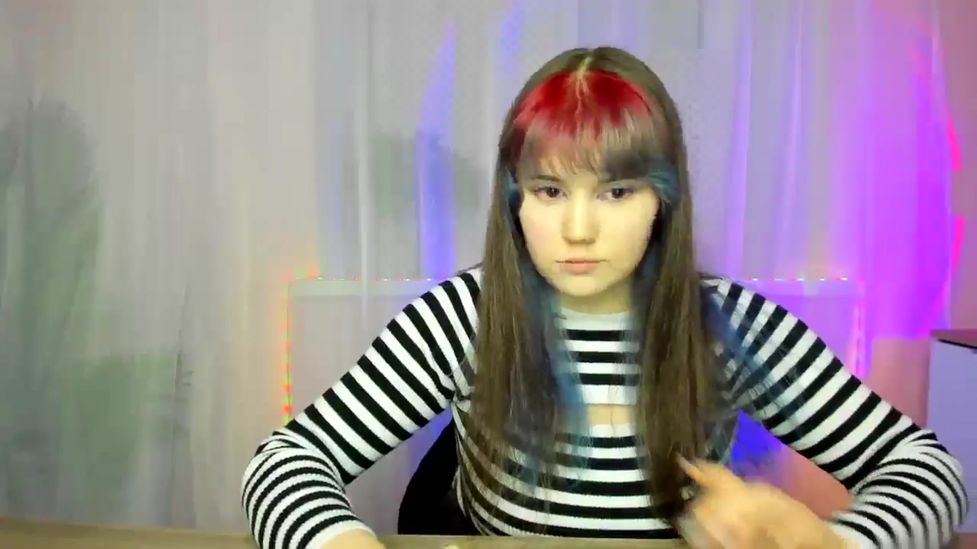 Gallery image thumbnail from ChloeQueen's myfreecams stream on, 02/16/2025, 13:29 image 4 of 20
