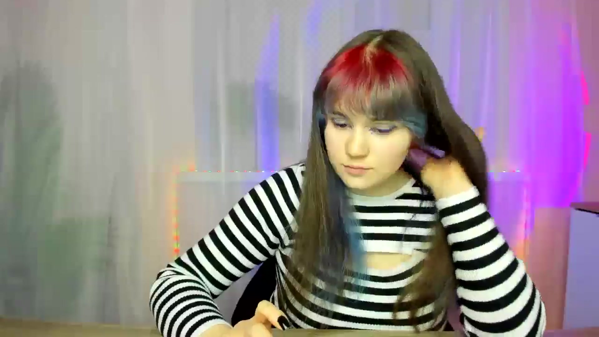 Gallery image thumbnail from ChloeQueen's myfreecams stream on, 02/16/2025, 13:29 image 10 of 20