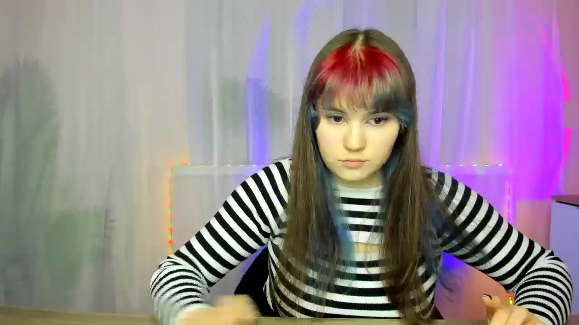 Gallery image thumbnail from ChloeQueen's myfreecams stream on, 02/16/2025, 13:29 image 13 of 20