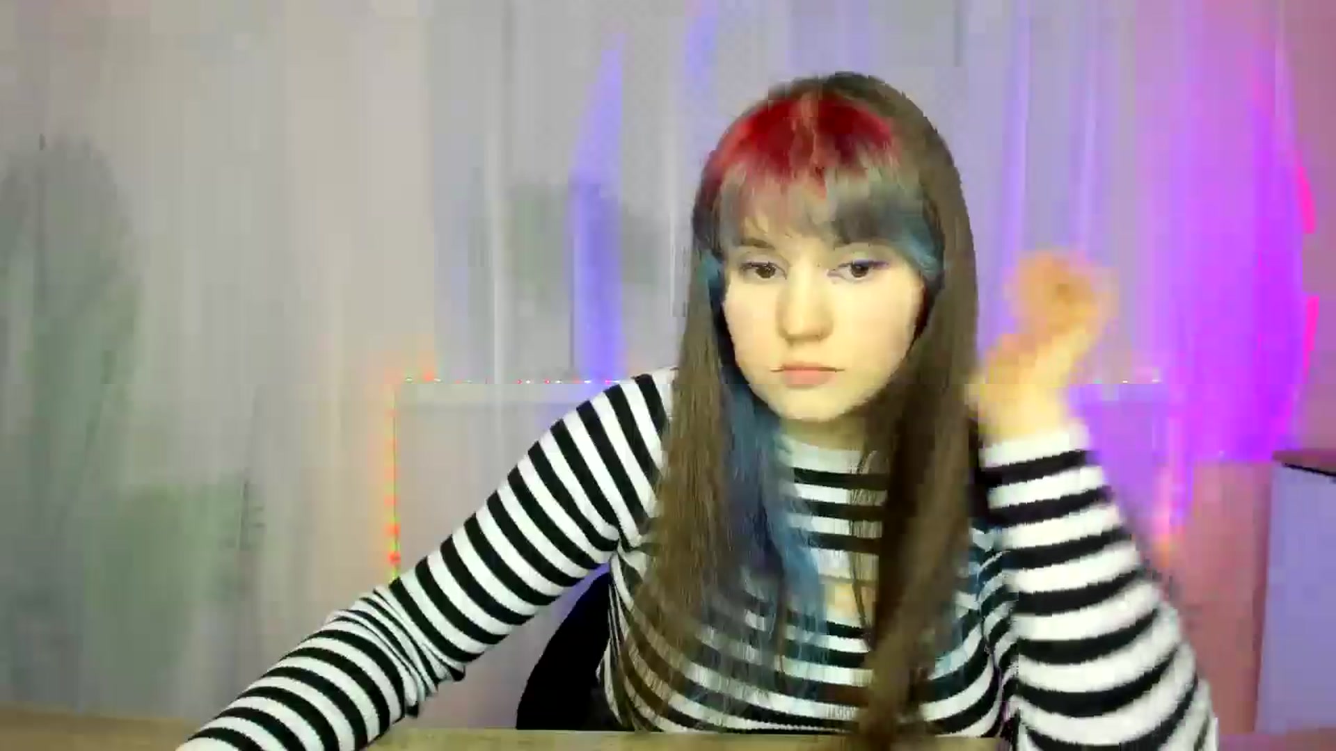 Gallery image thumbnail from ChloeQueen's myfreecams stream on, 02/16/2025, 13:55 image 8 of 20