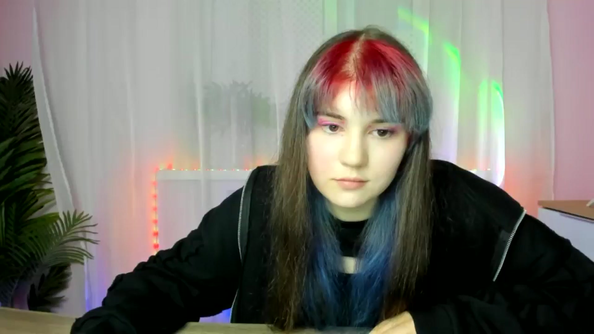 Gallery image thumbnail from ChloeQueen's myfreecams stream on, 02/17/2025, 11:13 image 20 of 20