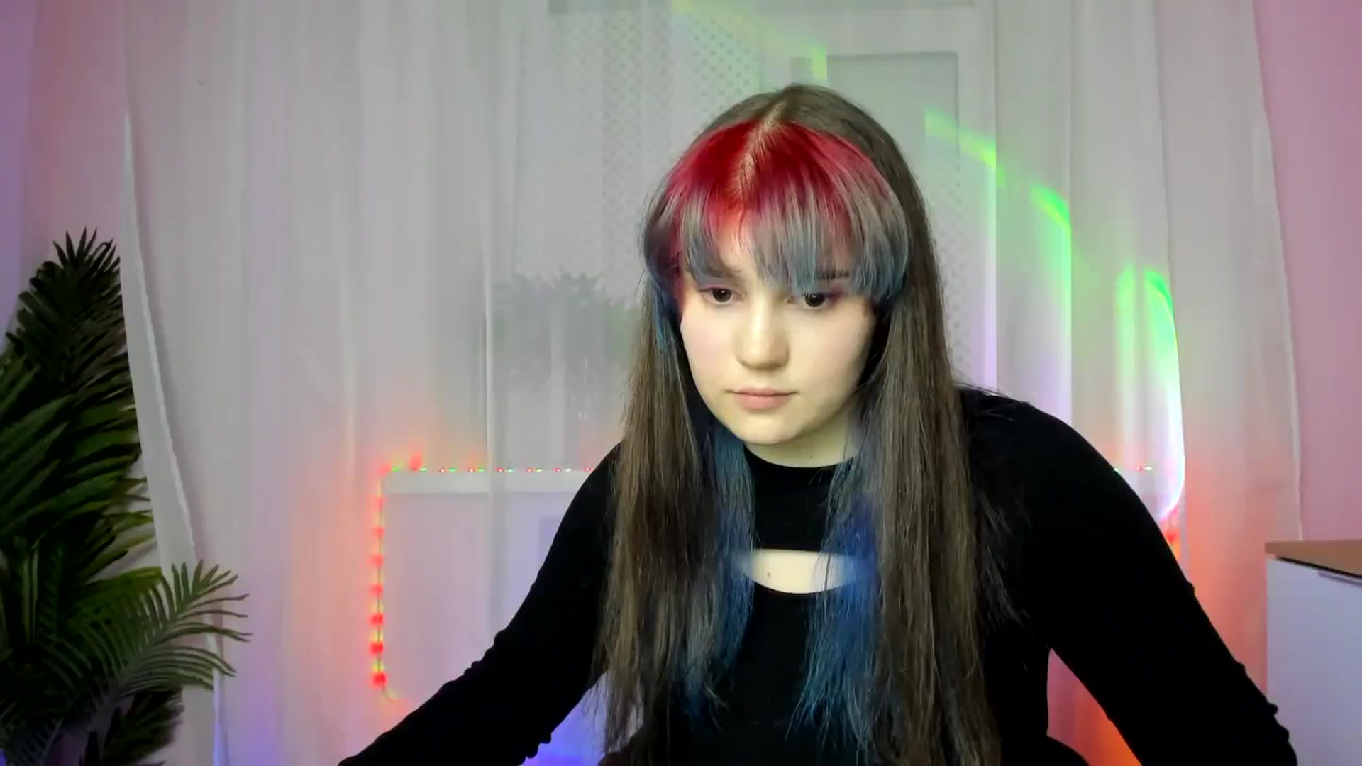 Gallery image thumbnail from ChloeQueen's myfreecams stream on, 02/17/2025, 15:31 image 11 of 20