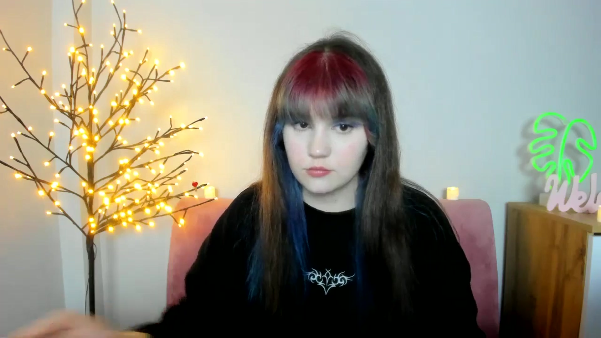 Gallery image thumbnail from ChloeQueen's myfreecams stream on, 02/20/2025, 11:02 image 4 of 20