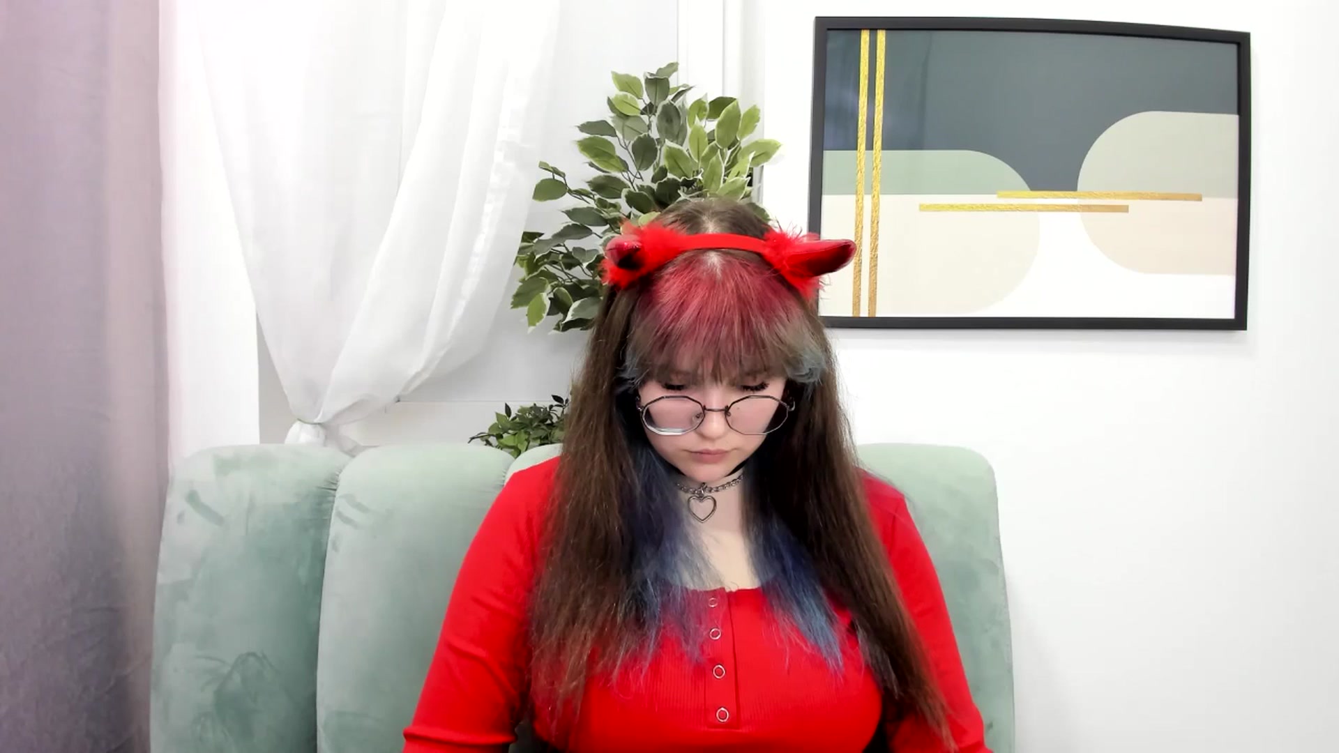 Gallery image thumbnail from ChloeQueen's myfreecams stream on, 02/27/2025, 11:46 image 6 of 20