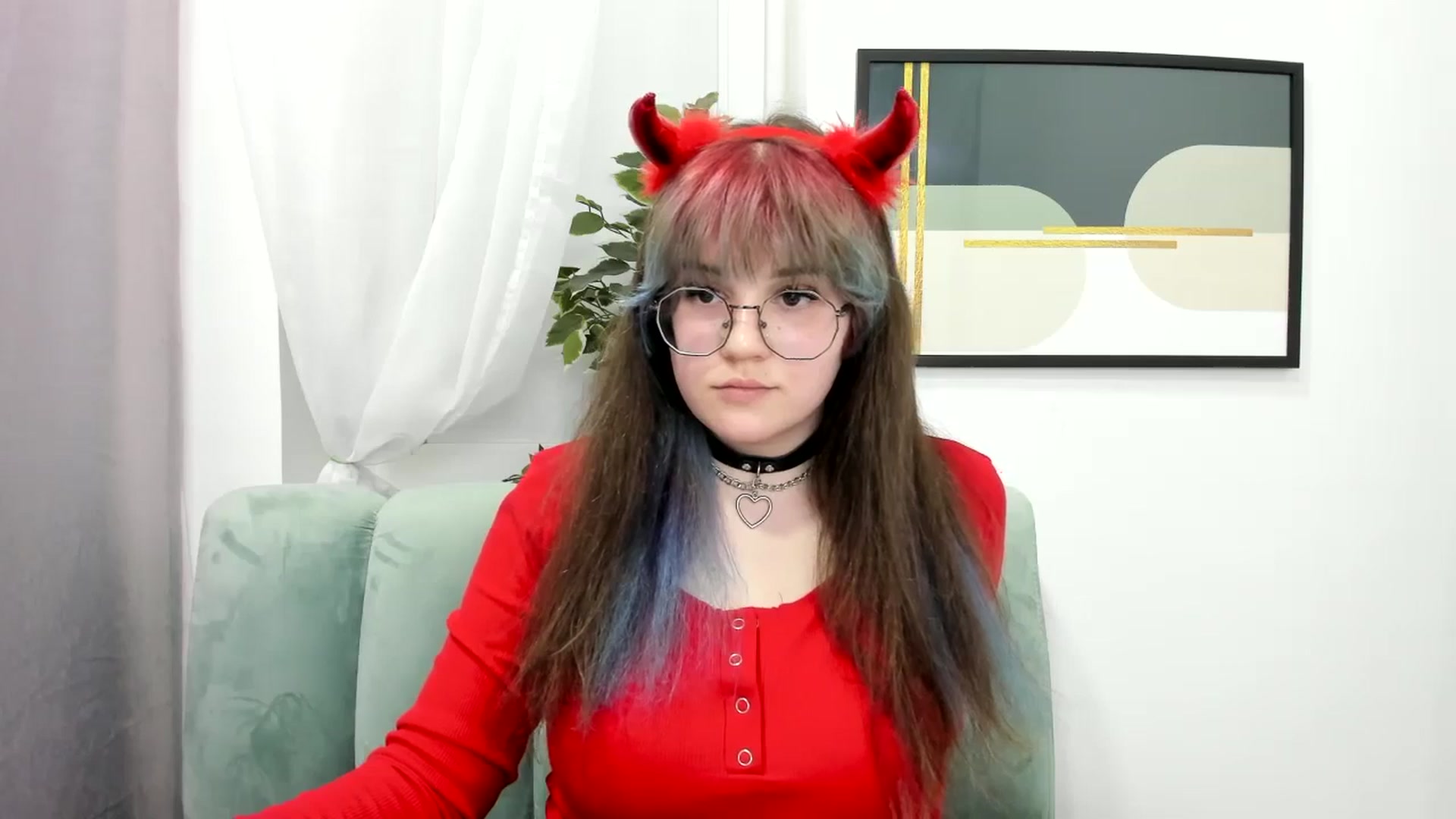 Gallery image thumbnail from ChloeQueen's myfreecams stream on, 02/27/2025, 11:46 image 16 of 20