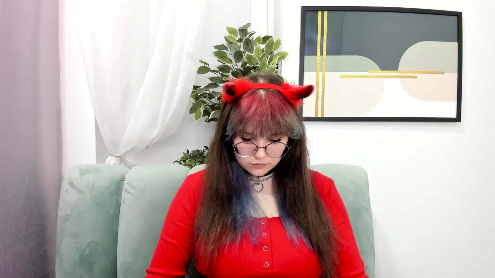 Gallery image thumbnail from ChloeQueen's myfreecams stream on, 02/27/2025, 11:46 image 4 of 20
