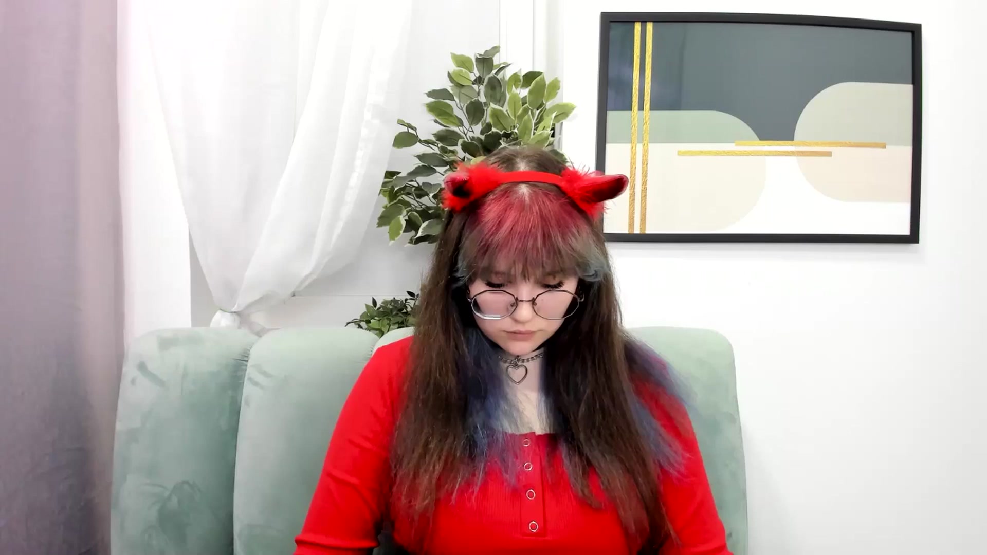 Gallery image thumbnail from ChloeQueen's myfreecams stream on, 02/27/2025, 11:46 image 5 of 20
