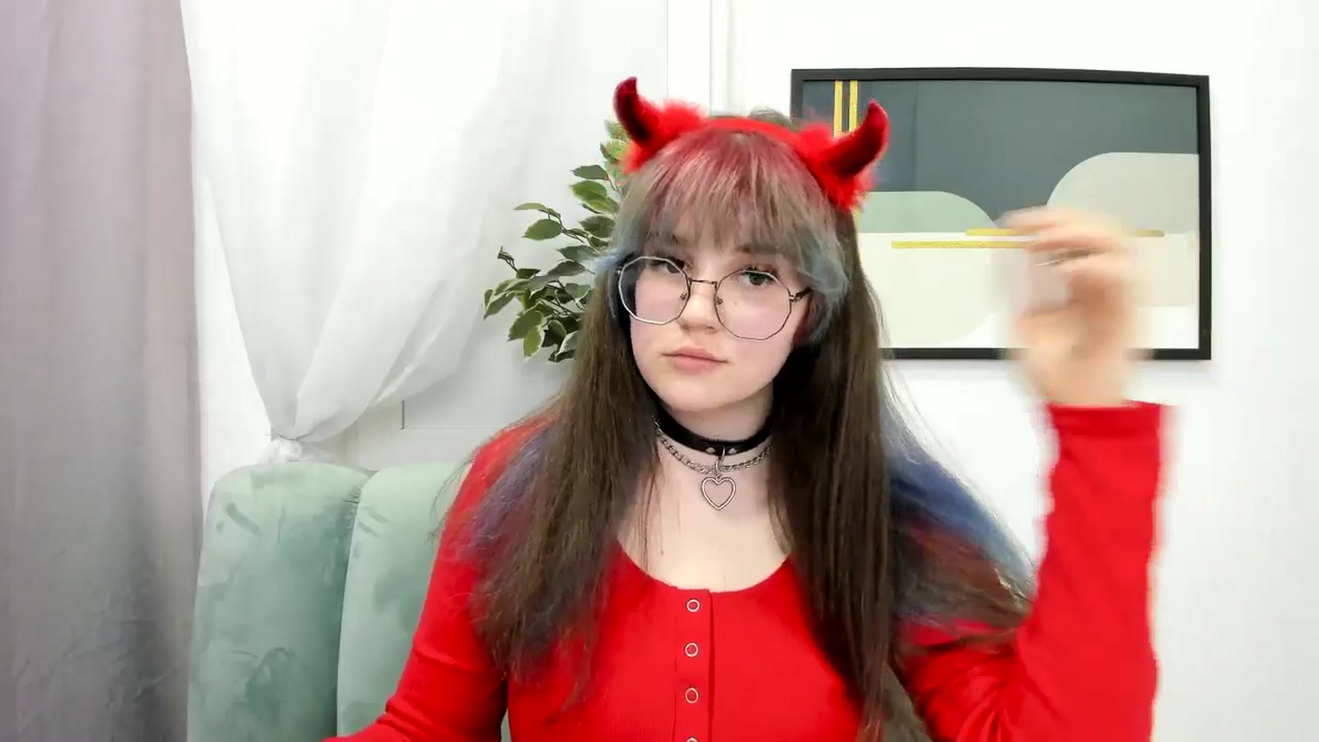 Gallery image thumbnail from ChloeQueen's myfreecams stream on, 02/27/2025, 13:37 image 17 of 20