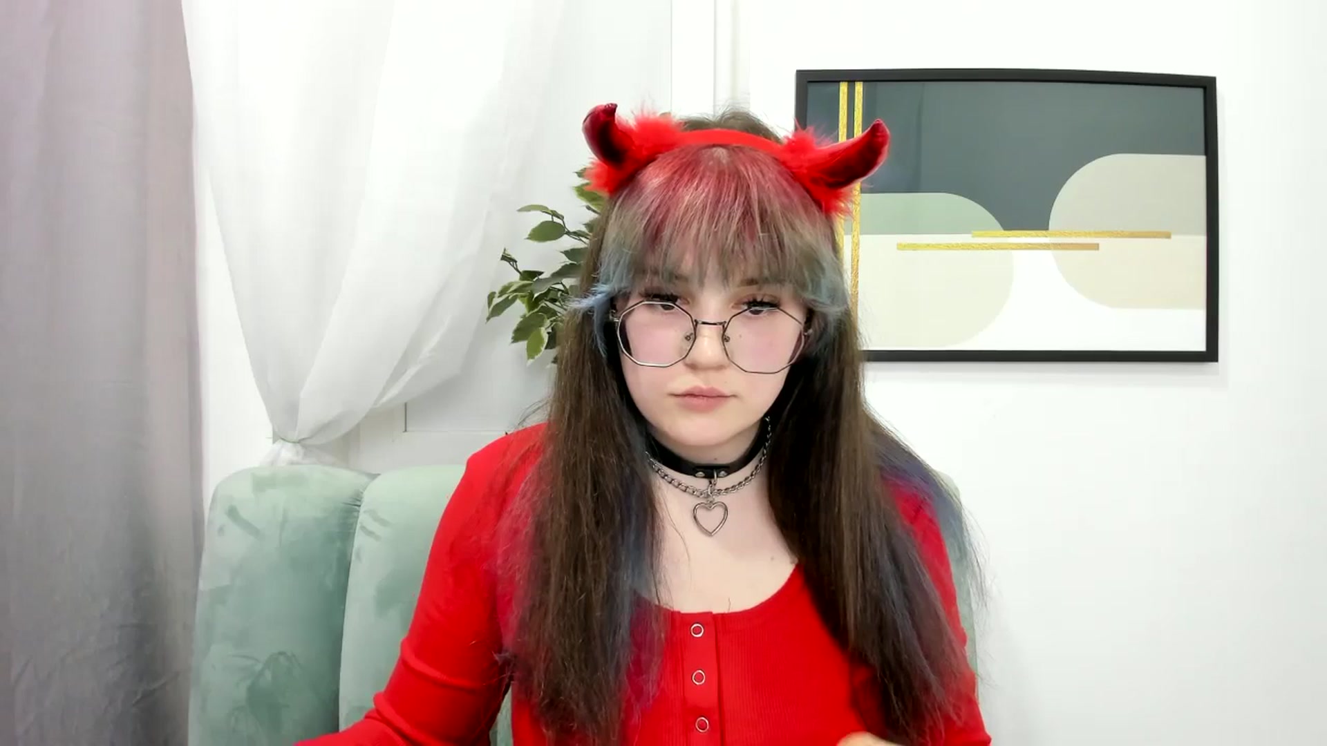 Gallery image thumbnail from ChloeQueen's myfreecams stream on, 02/27/2025, 13:37 image 18 of 20