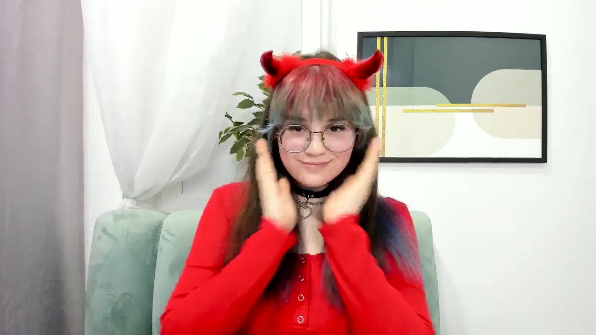 Gallery image thumbnail from ChloeQueen's myfreecams stream on, 02/27/2025, 13:37 image 7 of 20