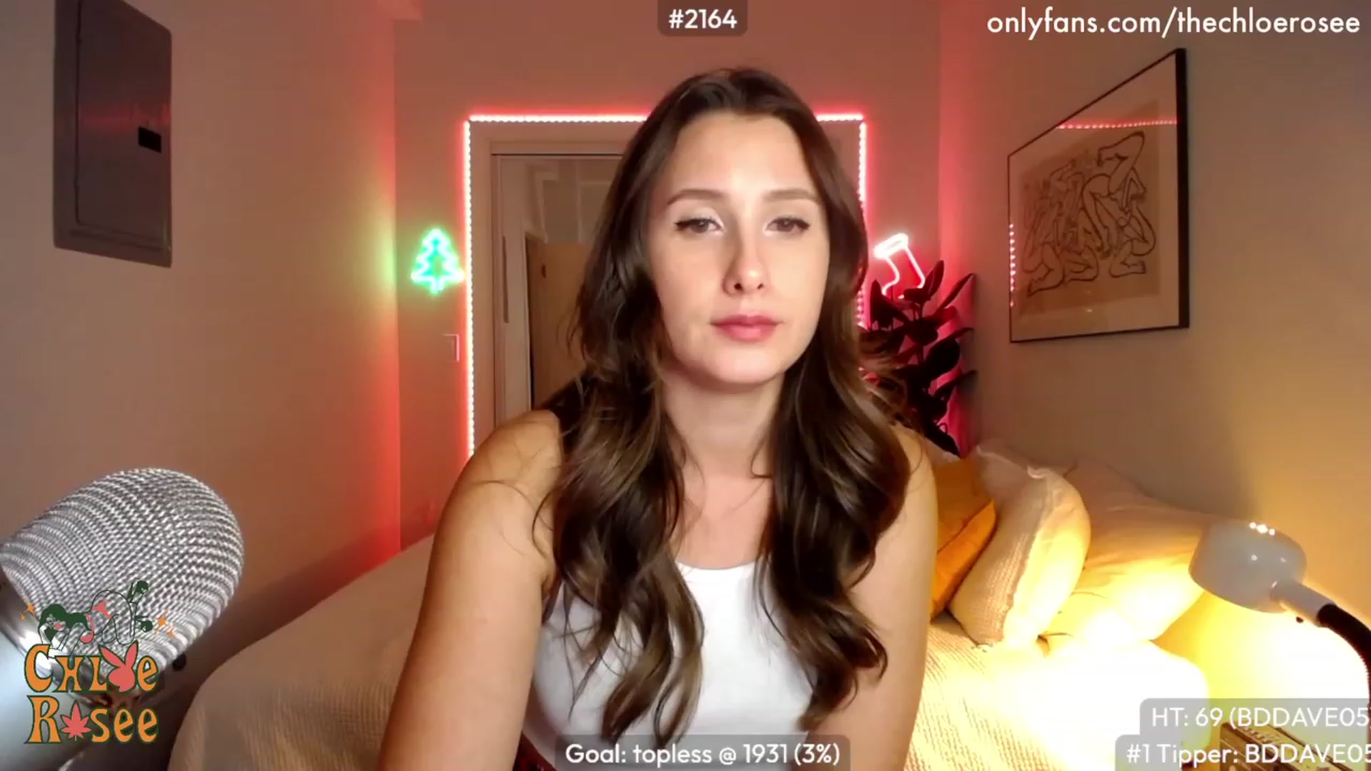 Gallery image thumbnail from ChloeRosee's myfreecams stream on, 12/03/2022, 06:38 image 9 of 20