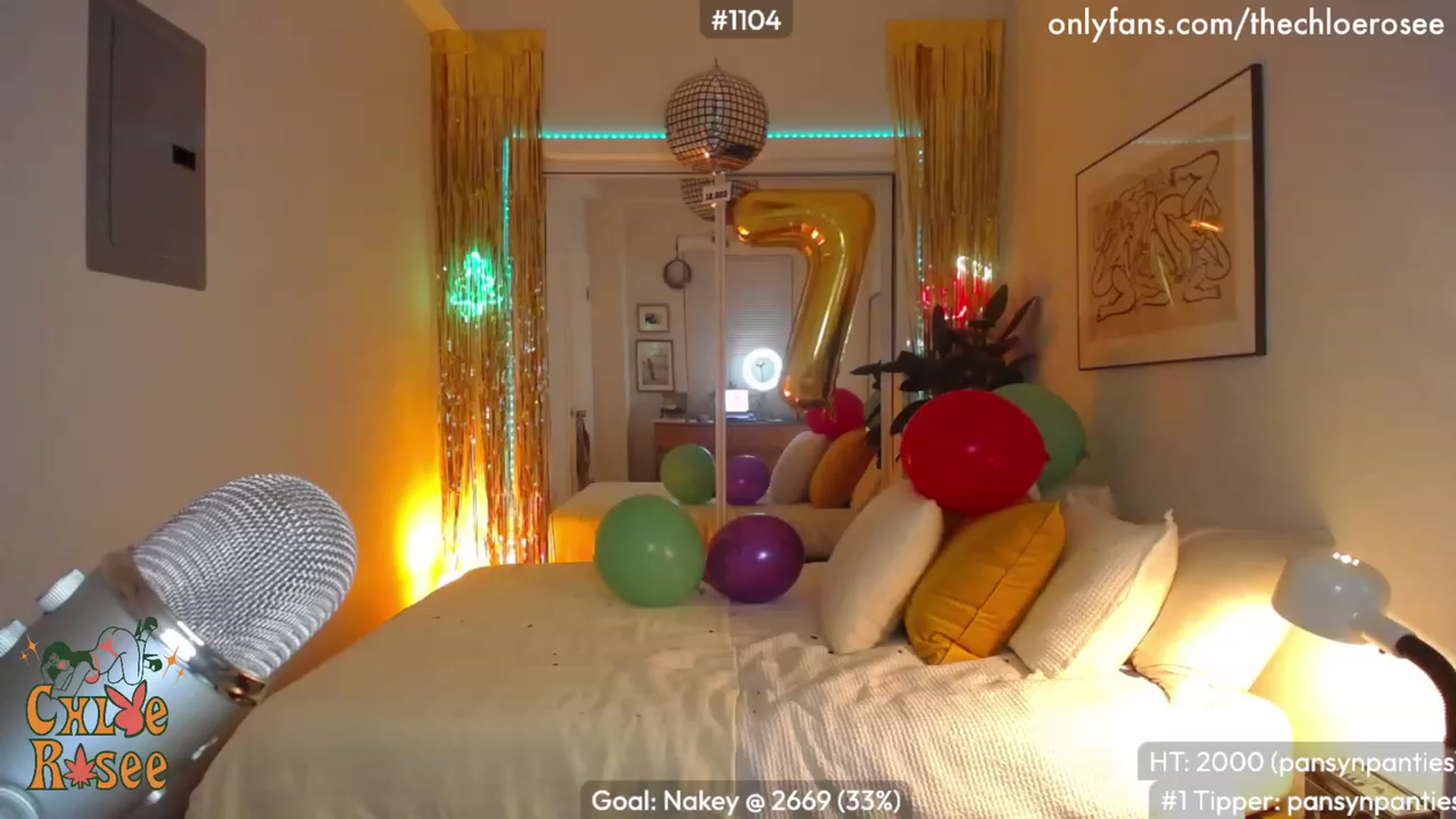 Gallery image thumbnail from ChloeRosee's myfreecams stream on, 12/06/2022, 06:42 image 15 of 20