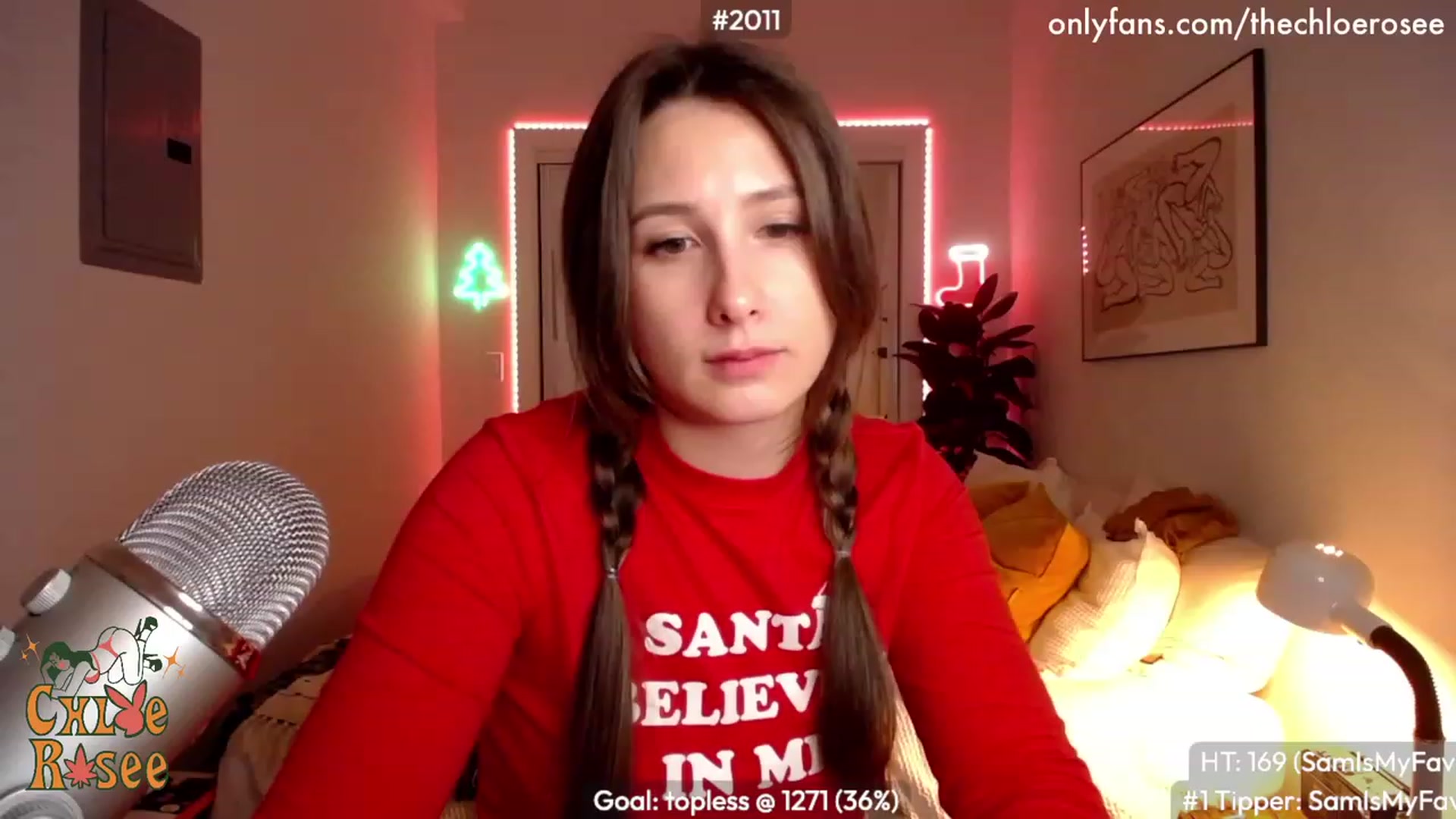 Gallery image thumbnail from ChloeRosee's myfreecams stream on, 12/19/2022, 05:51 image 17 of 20