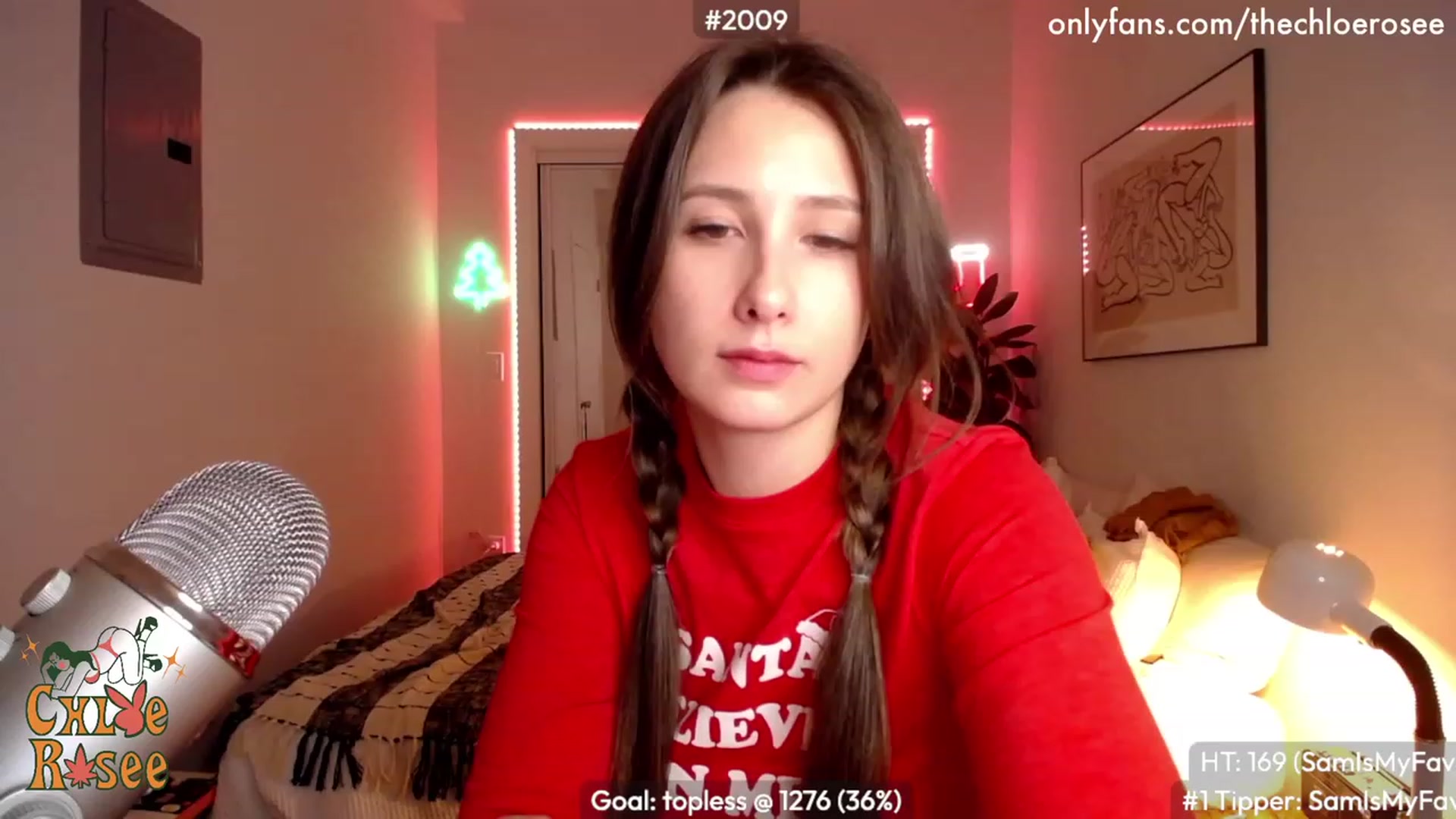 Gallery image thumbnail from ChloeRosee's myfreecams stream on, 12/19/2022, 05:51 image 13 of 20