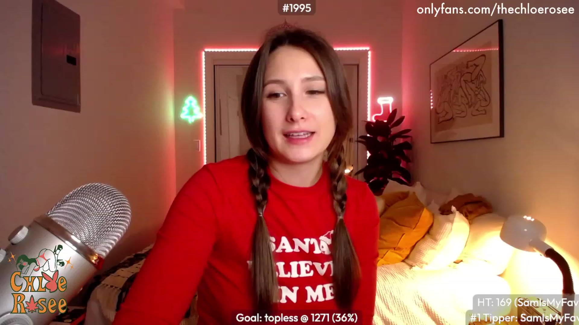 Gallery image thumbnail from ChloeRosee's myfreecams stream on, 12/19/2022, 05:51 image 20 of 20