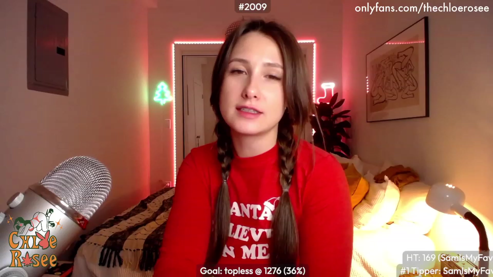 Gallery image thumbnail from ChloeRosee's myfreecams stream on, 12/19/2022, 05:51 image 14 of 20