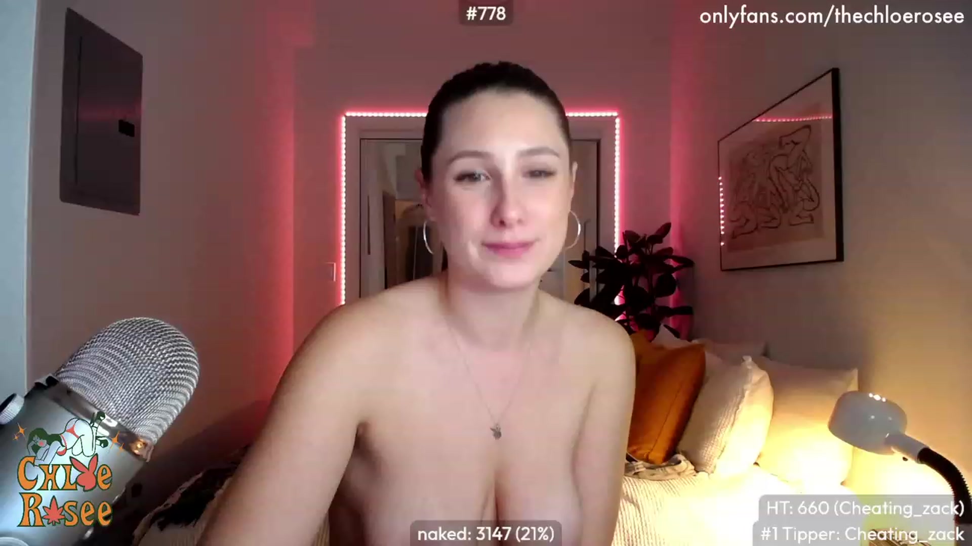 Gallery image thumbnail from ChloeRosee's myfreecams stream on, 01/19/2023, 06:18 image 15 of 20