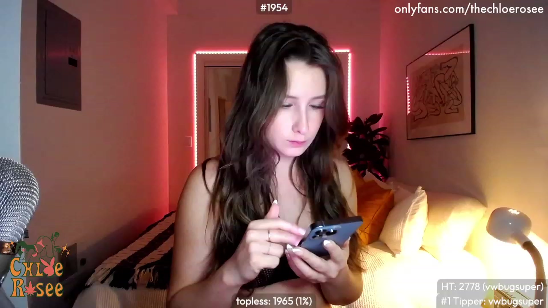 Gallery image thumbnail from ChloeRosee's myfreecams stream on, 02/23/2023, 06:52 image 14 of 20