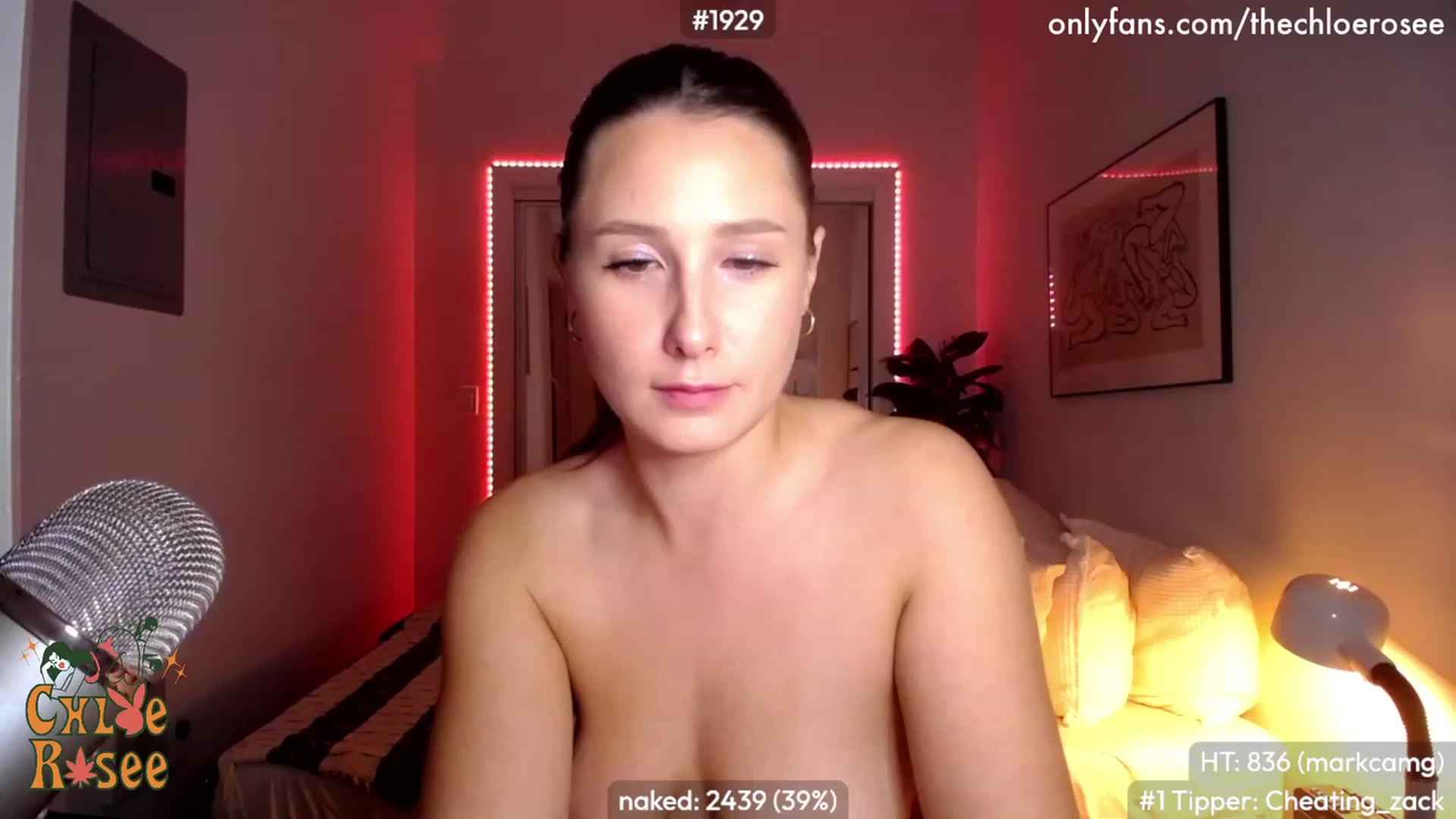 Gallery image thumbnail from ChloeRosee's myfreecams stream on, 03/01/2023, 06:44 image 14 of 20