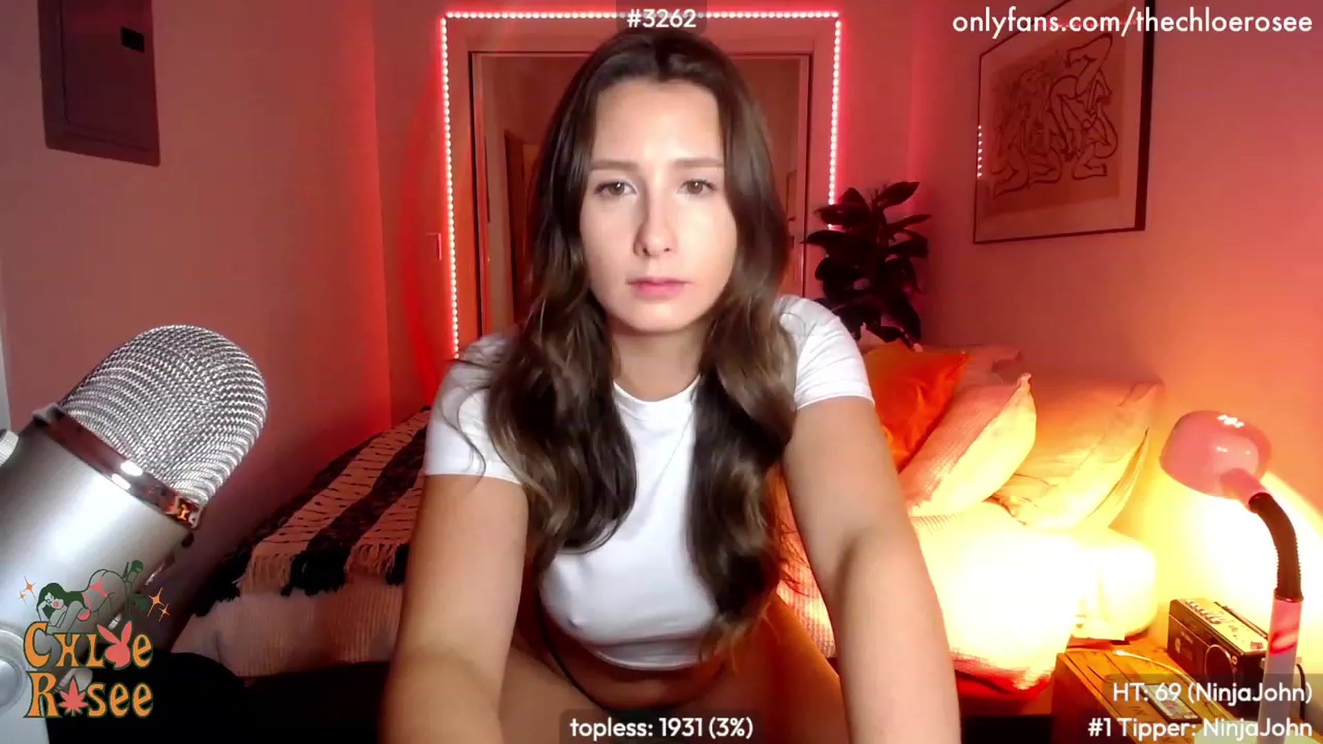 Gallery image thumbnail from ChloeRosee's myfreecams stream on, 03/02/2023, 05:38 image 3 of 20