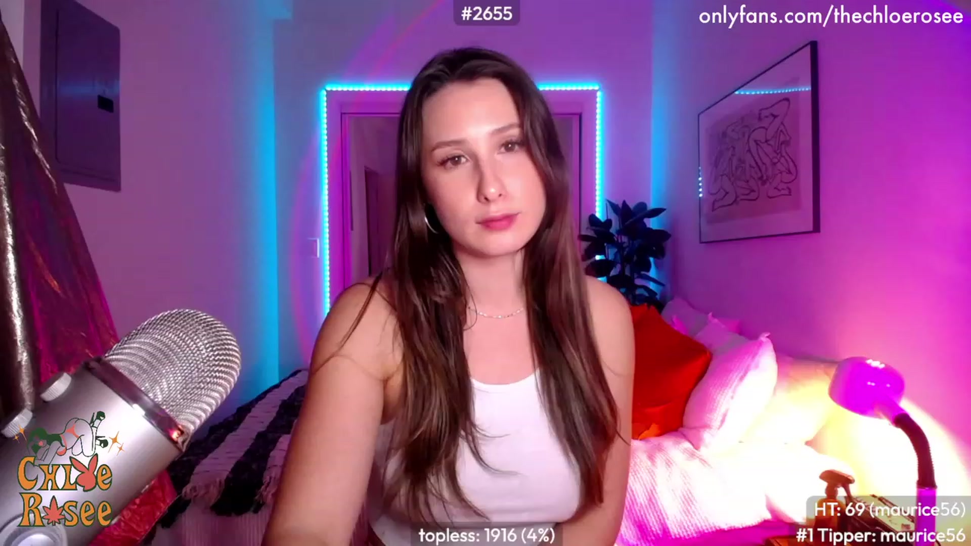 Gallery image thumbnail from ChloeRosee's myfreecams stream on, 03/23/2023, 05:40 image 10 of 20