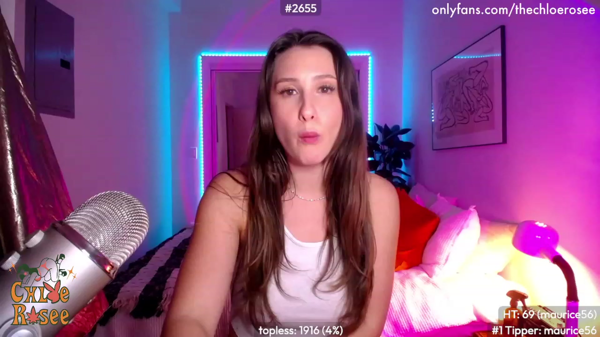 Gallery image thumbnail from ChloeRosee's myfreecams stream on, 03/23/2023, 05:40 image 8 of 20