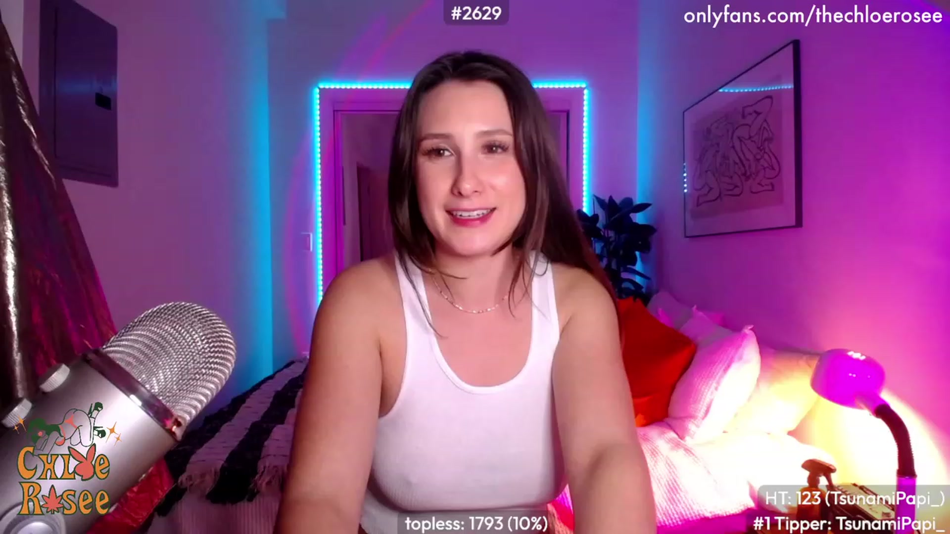 Gallery image thumbnail from ChloeRosee's myfreecams stream on, 03/23/2023, 05:40 image 14 of 20