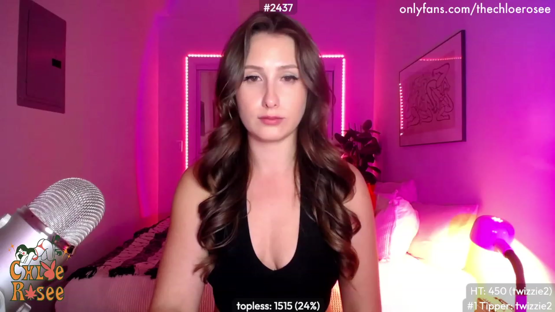 Gallery image thumbnail from ChloeRosee's myfreecams stream on, 04/18/2023, 03:47 image 11 of 20