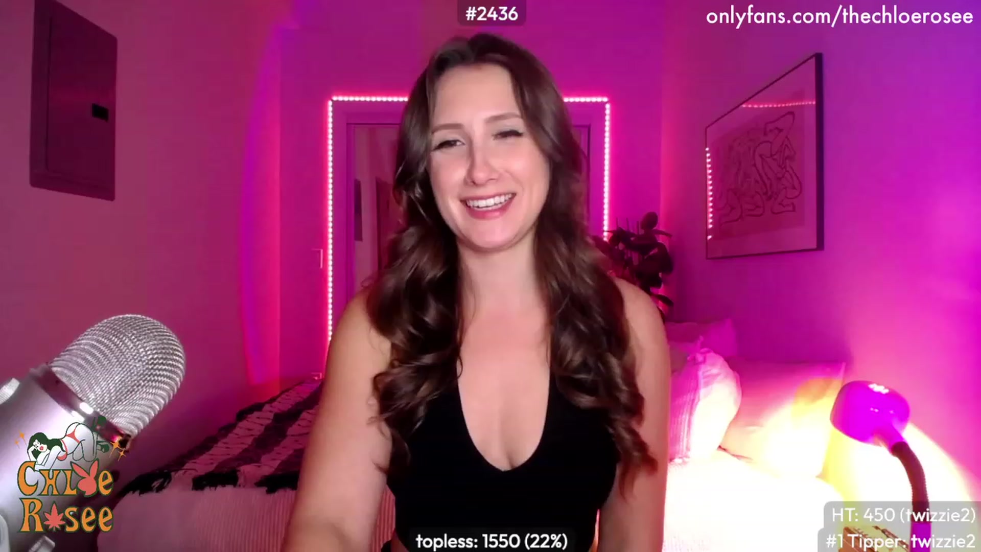 Gallery image thumbnail from ChloeRosee's myfreecams stream on, 04/18/2023, 03:47 image 5 of 20