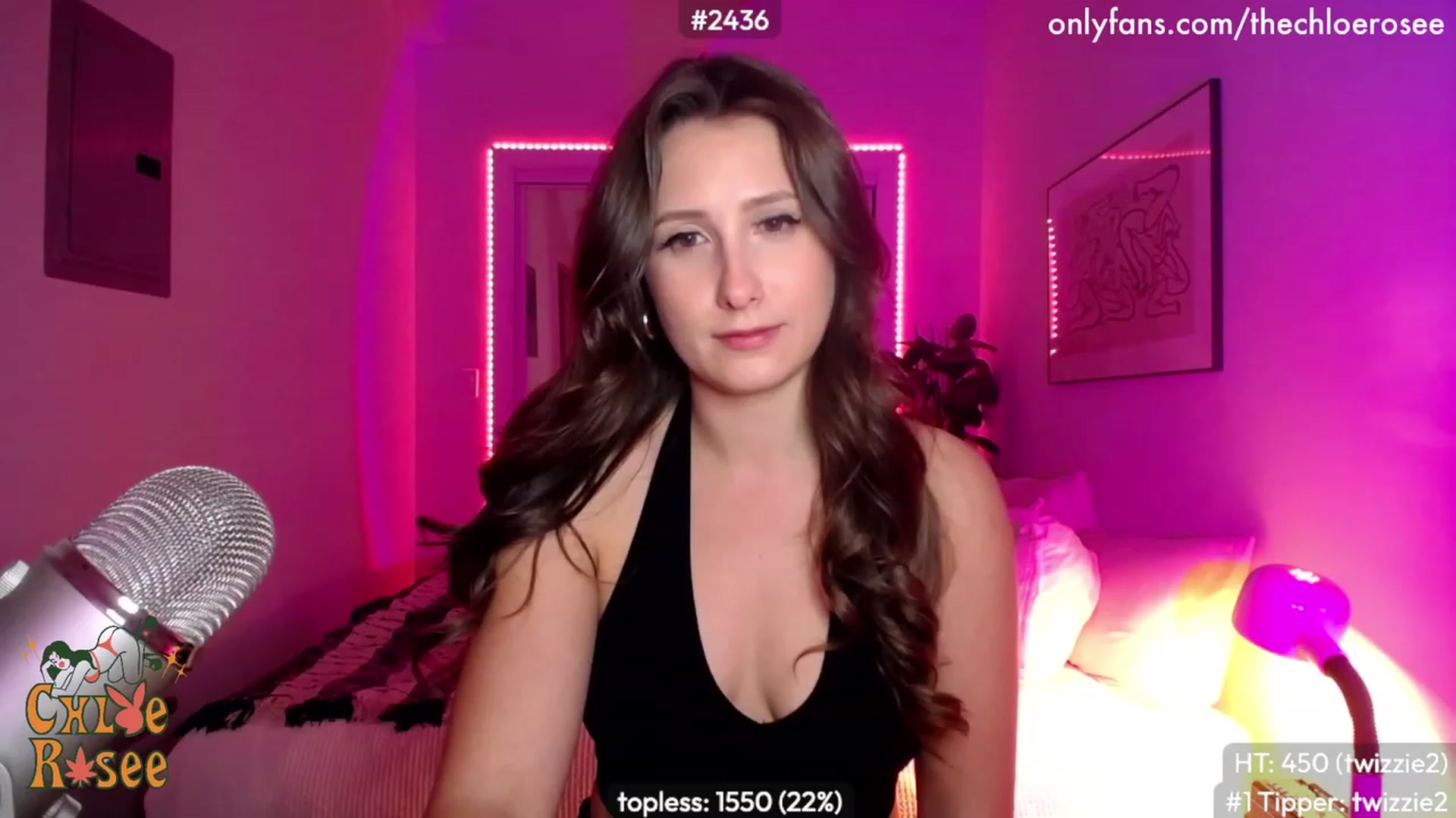 Gallery image thumbnail from ChloeRosee's myfreecams stream on, 04/18/2023, 03:47 image 6 of 20