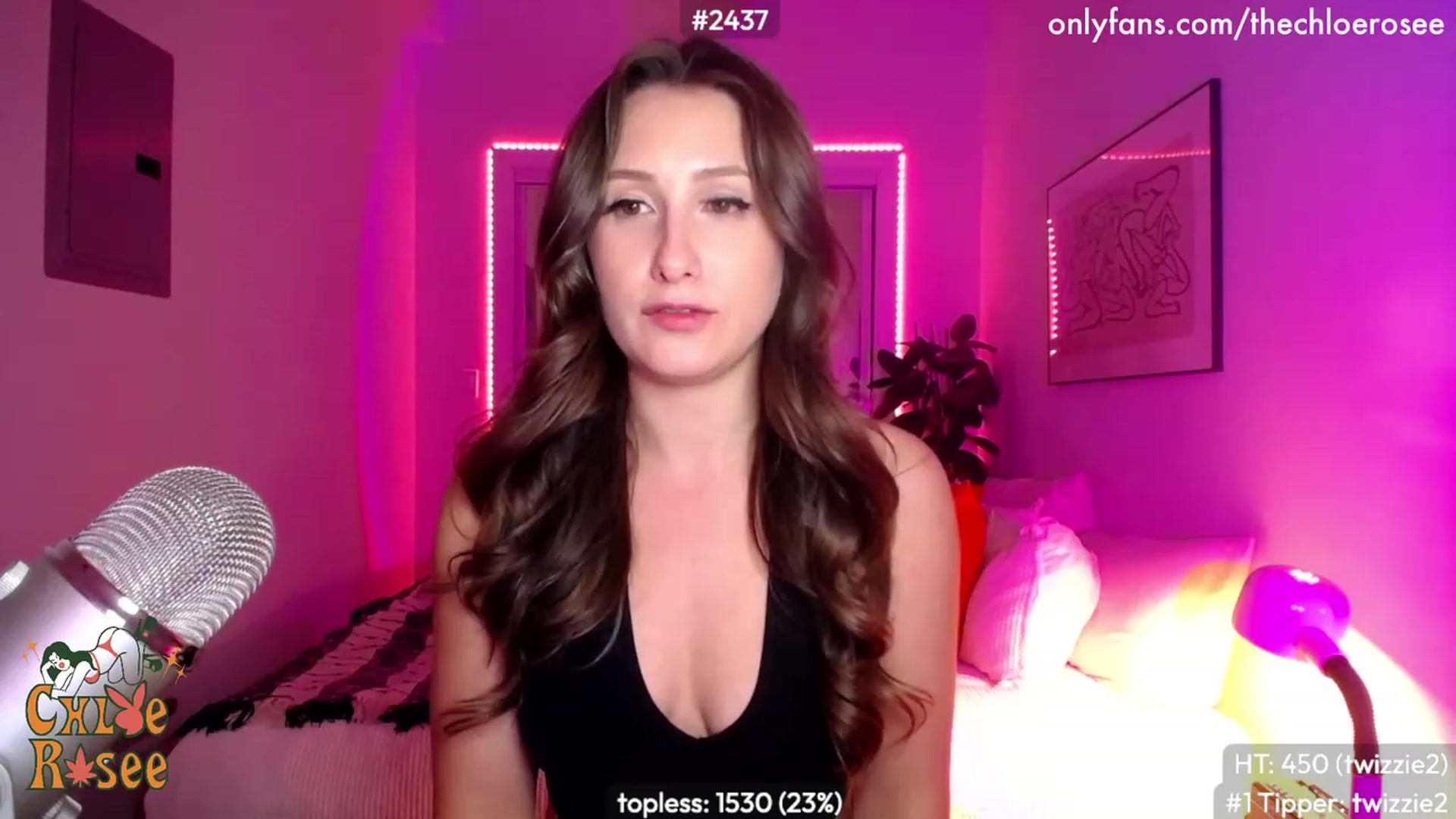 Gallery image thumbnail from ChloeRosee's myfreecams stream on, 04/18/2023, 03:47 image 10 of 20