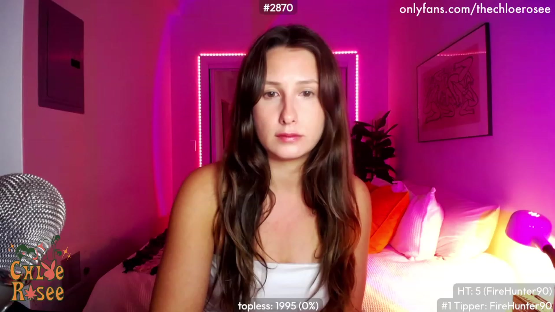 Gallery image thumbnail from ChloeRosee's myfreecams stream on, 04/24/2023, 06:06 image 18 of 20