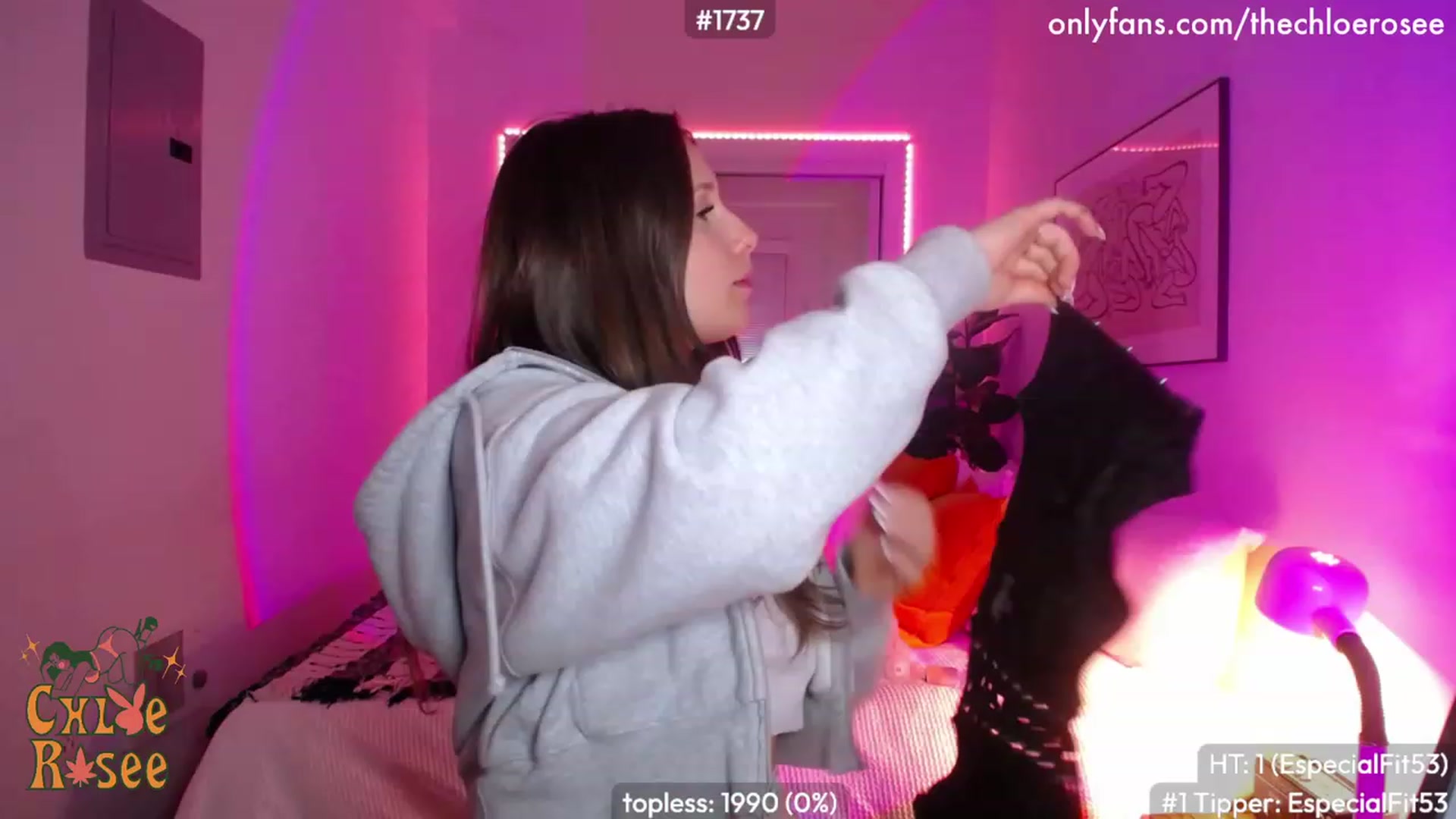 Gallery image thumbnail from ChloeRosee's myfreecams stream on, 05/10/2023, 06:33 image 18 of 20