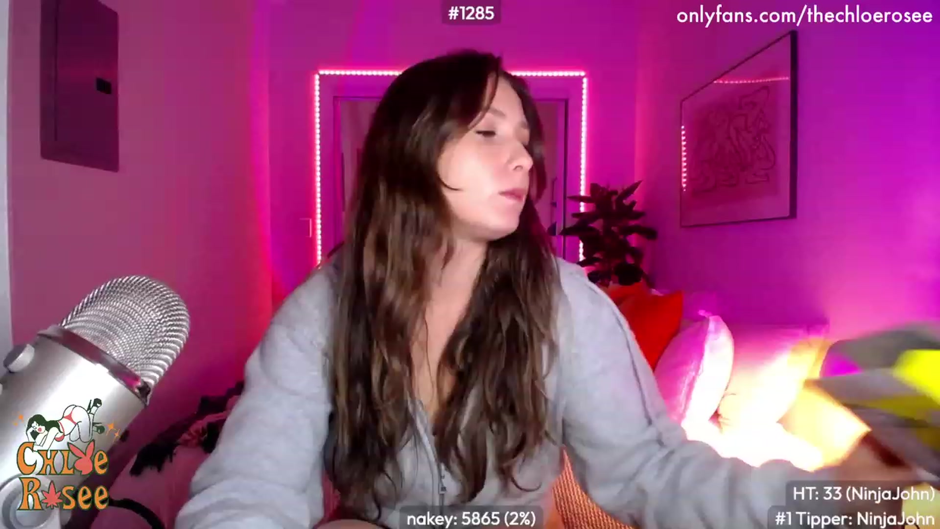 Gallery image thumbnail from ChloeRosee's myfreecams stream on, 05/24/2023, 04:43 image 20 of 20